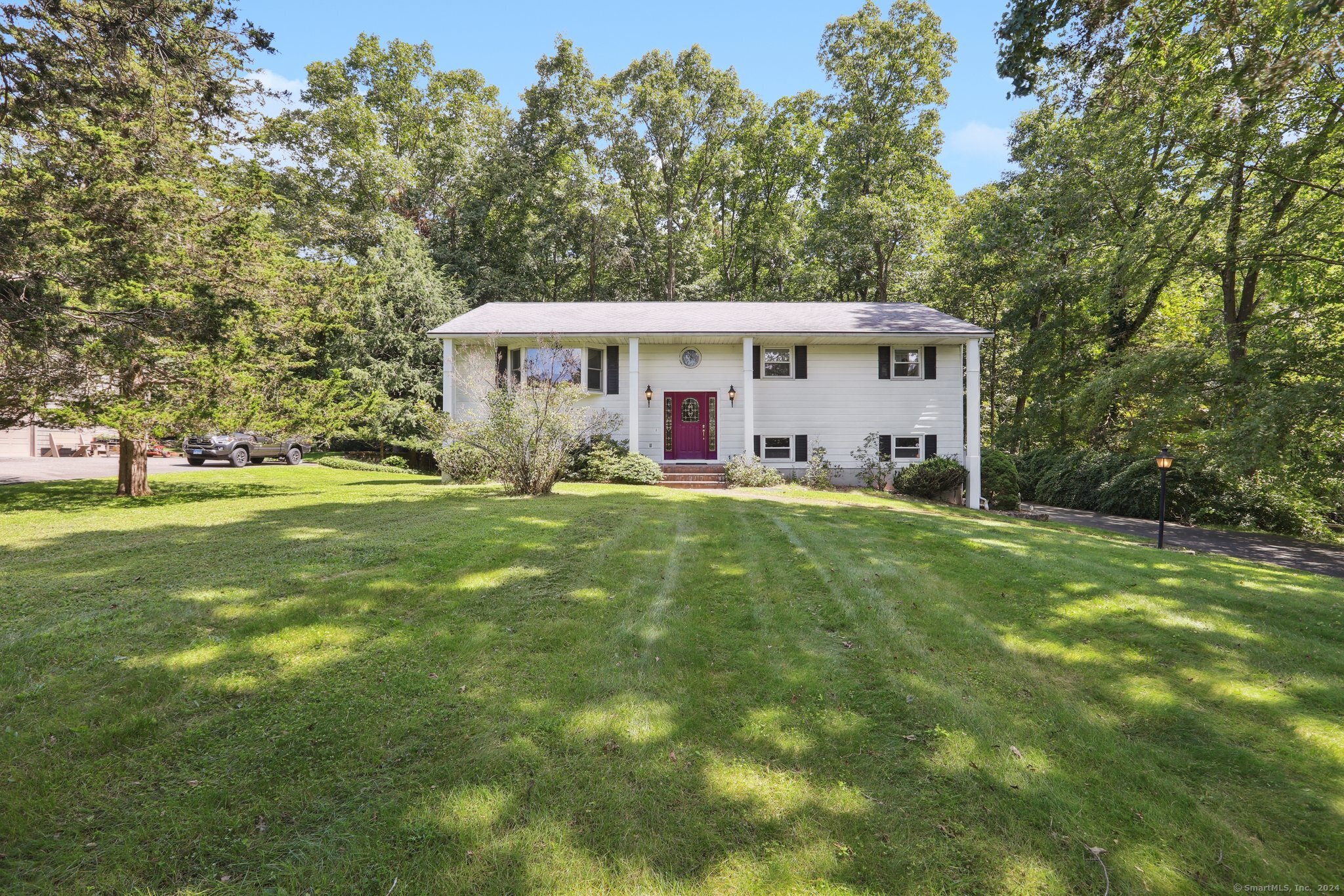 21 Glen Road