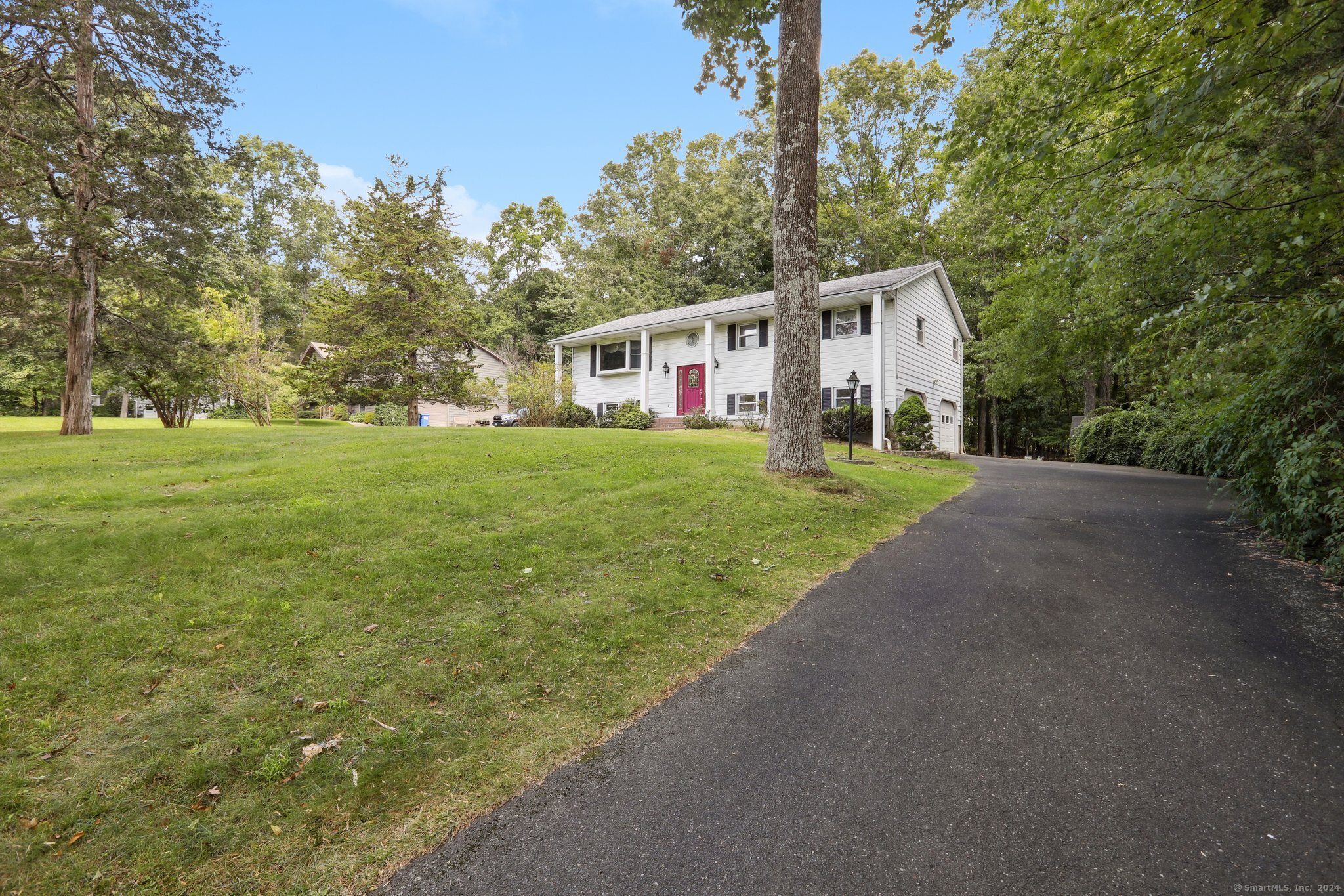 21 Glen Road