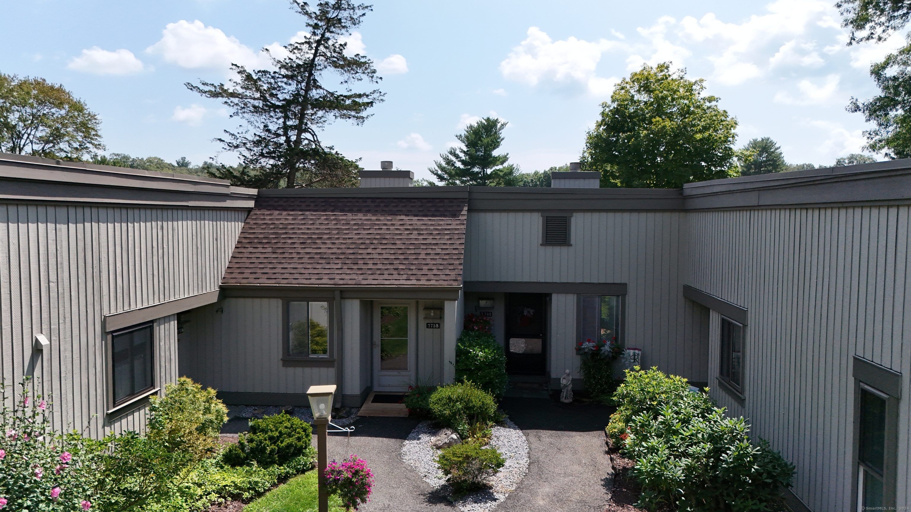 773 Heritage Village B