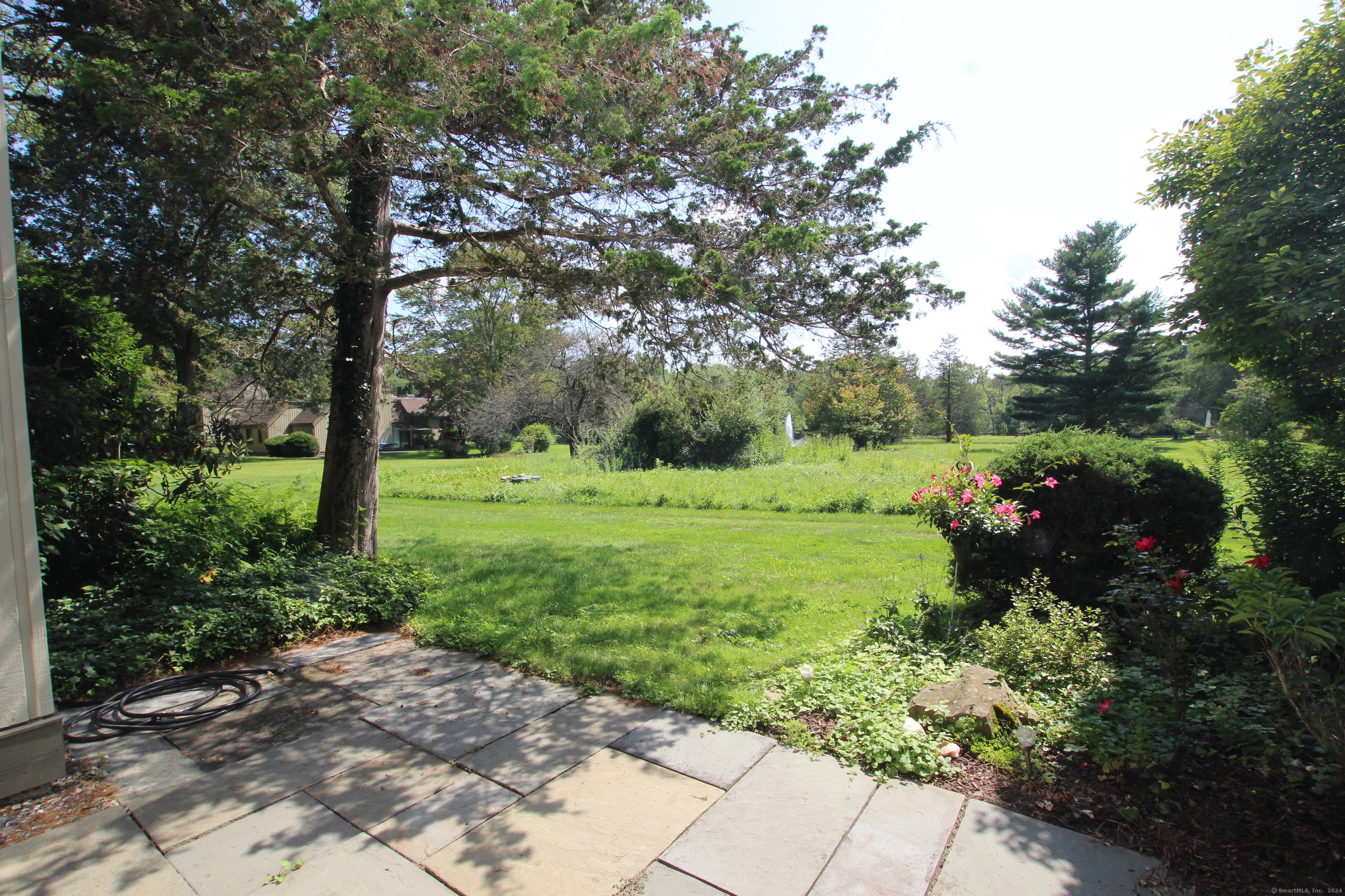 773 Heritage Village B
