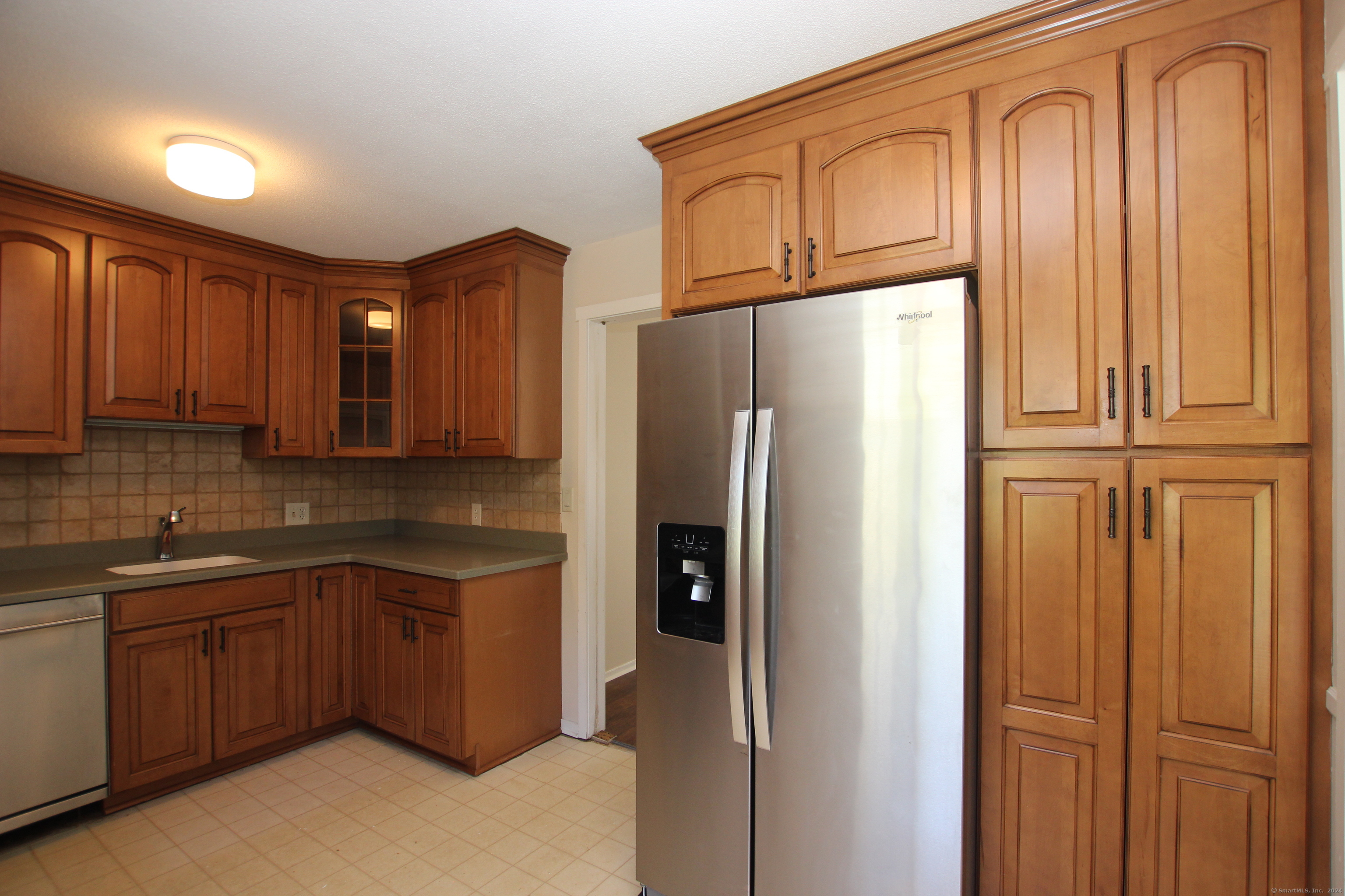 773 Heritage Village B
