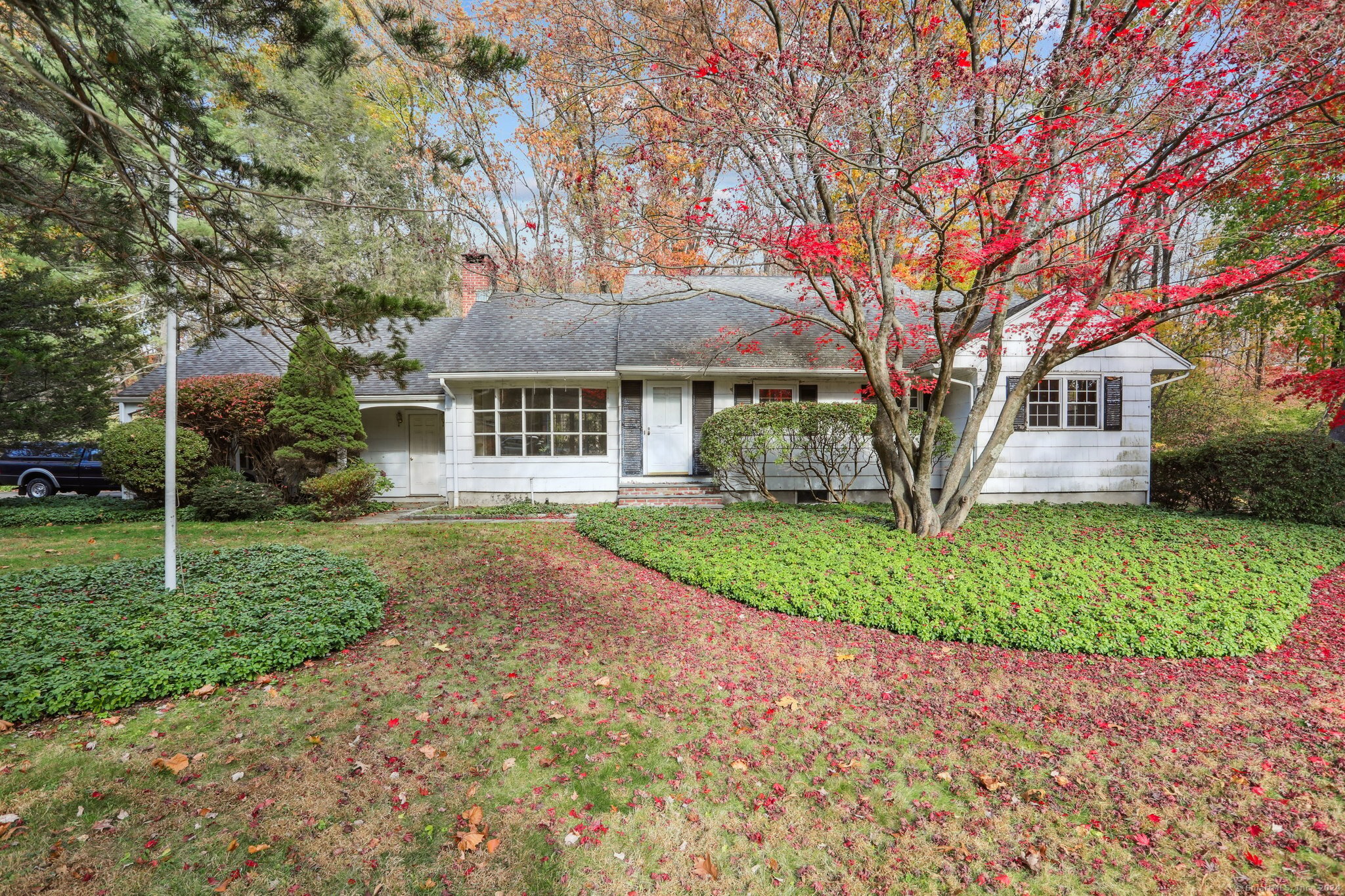 8 Fairview Lane