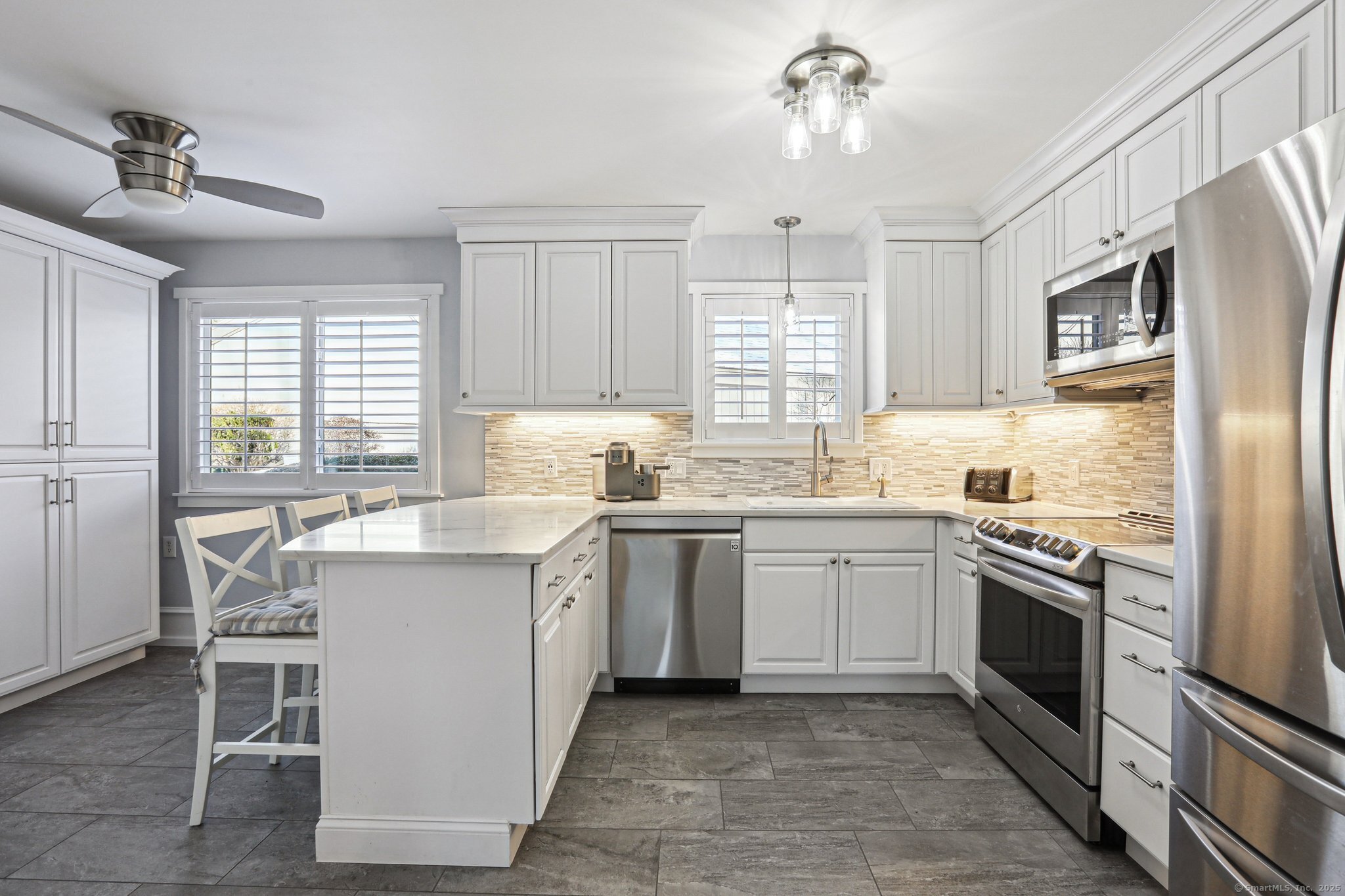 592 Heritage Village B