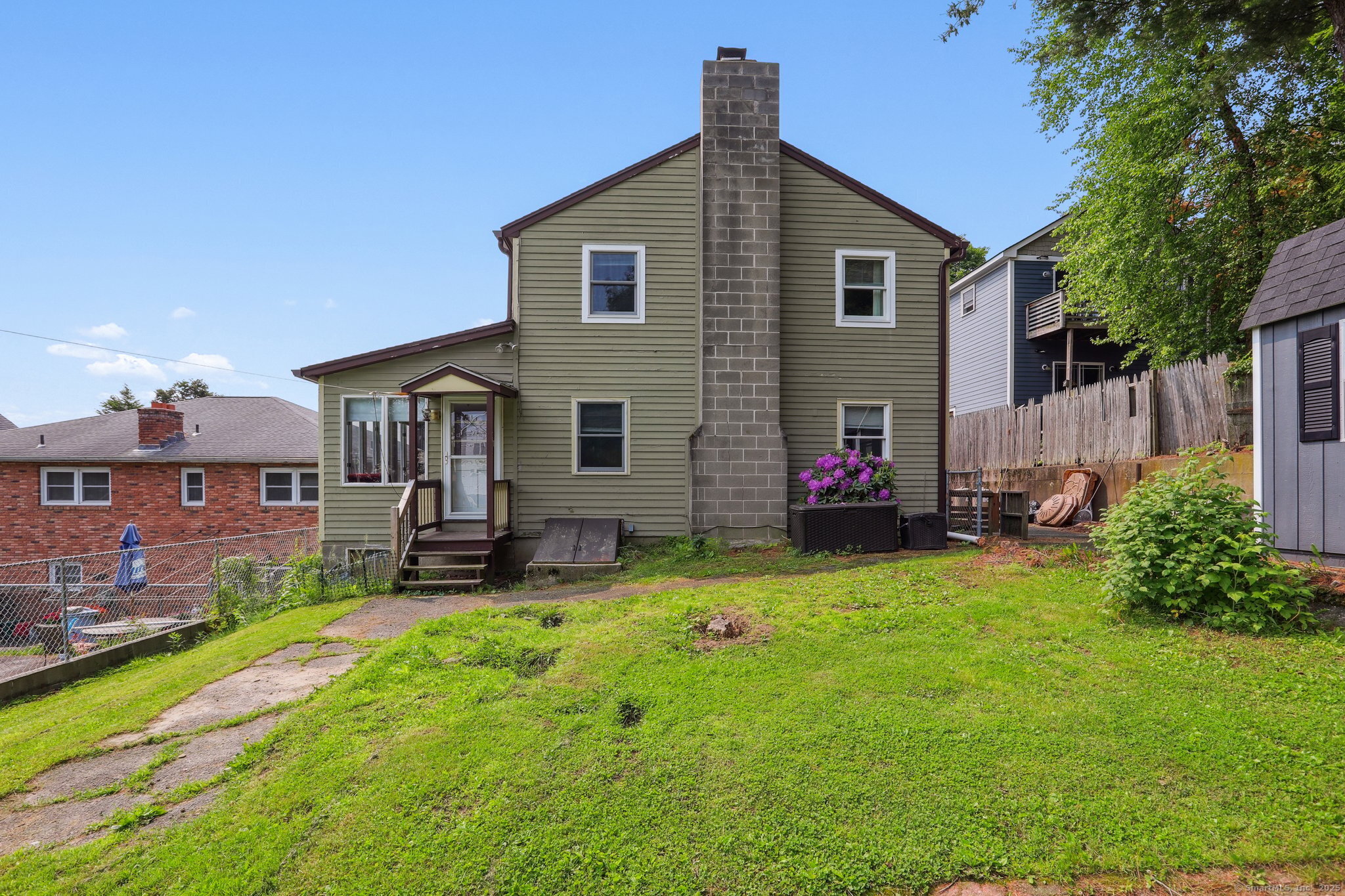 15 Seeley Street