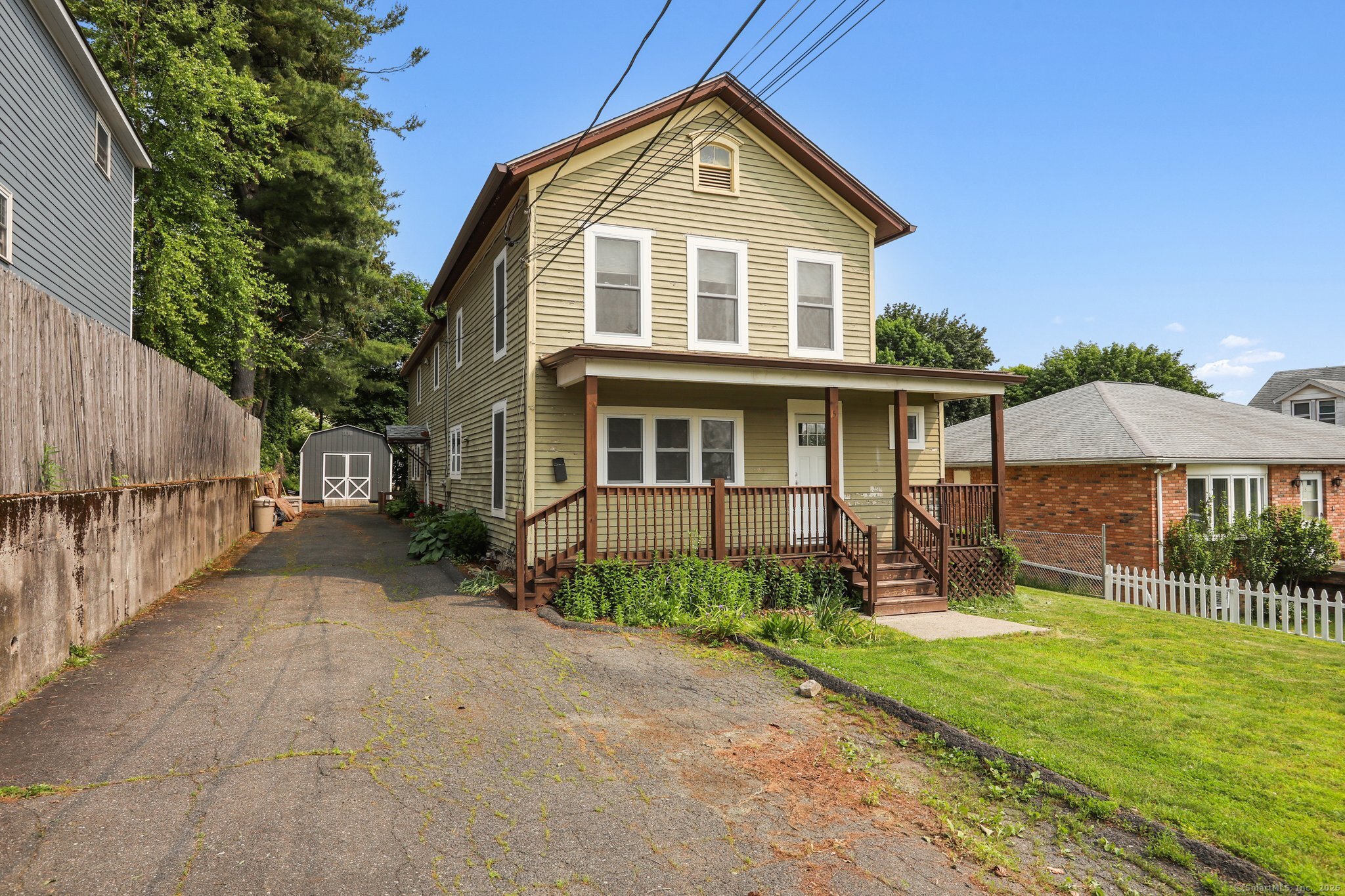 15 Seeley Street