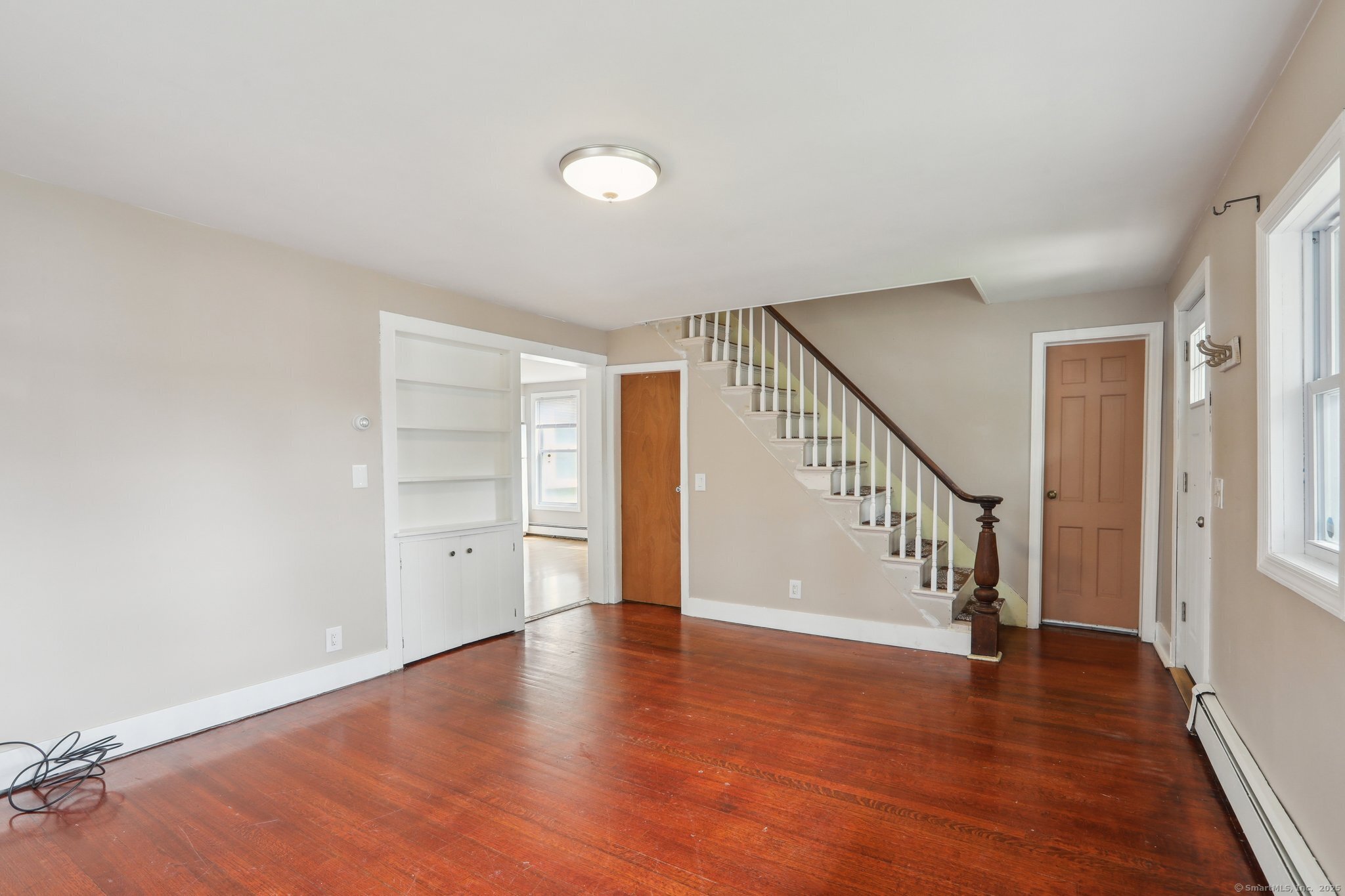 15 Seeley Street