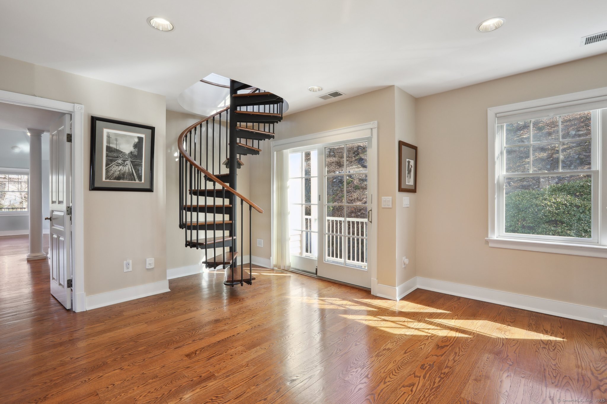 40 Hillside Road