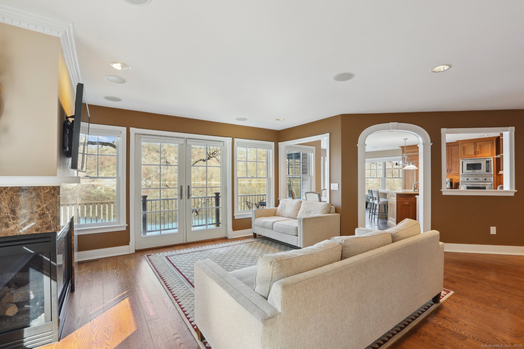 40 Hillside Road