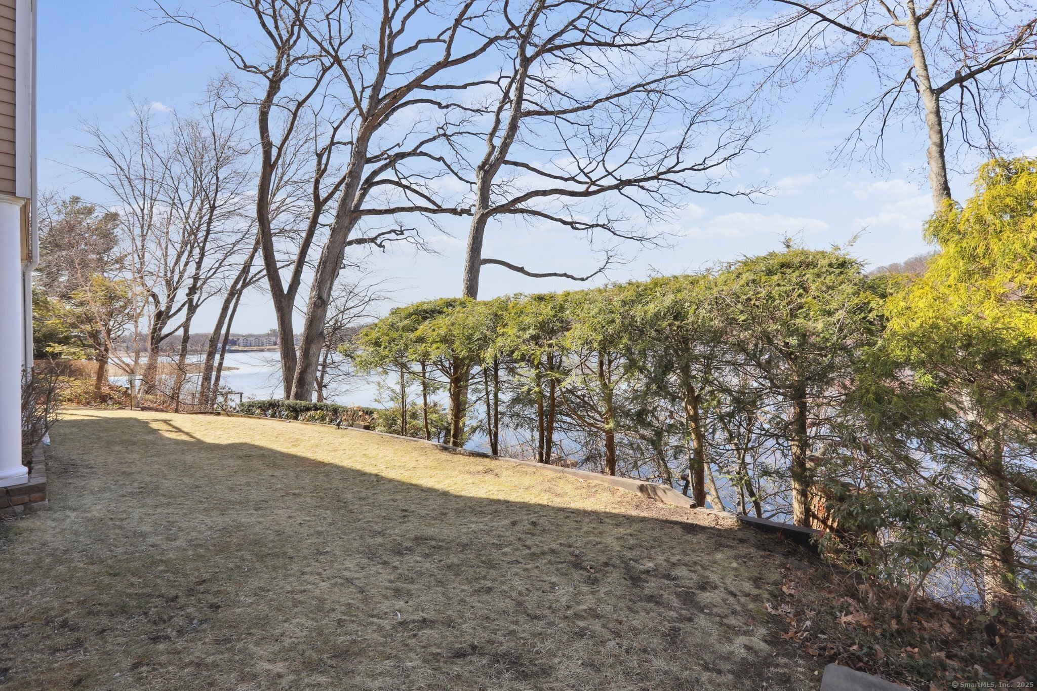 40 Hillside Road