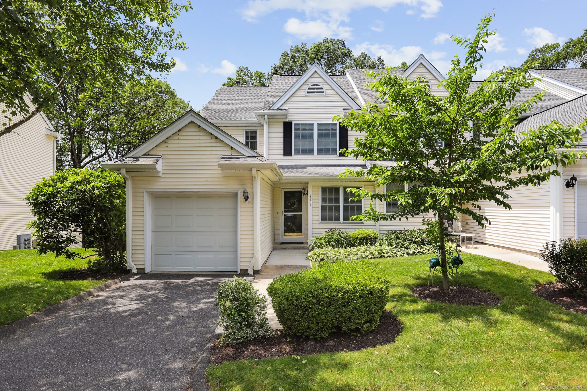 1101 Bradford Drive 1101