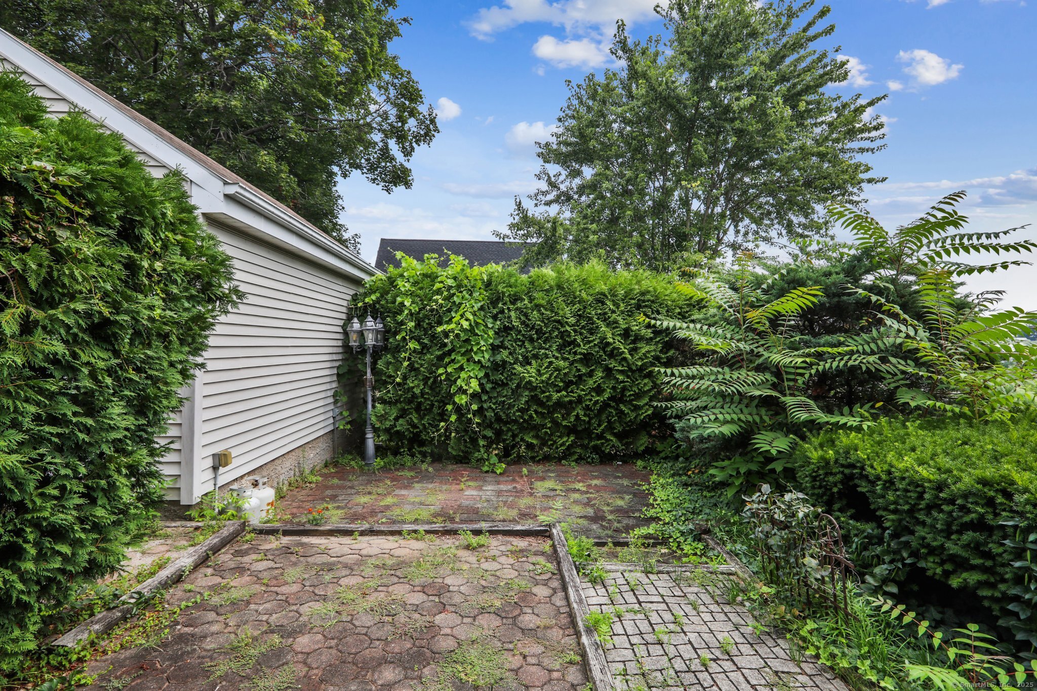 29 Griffing Avenue