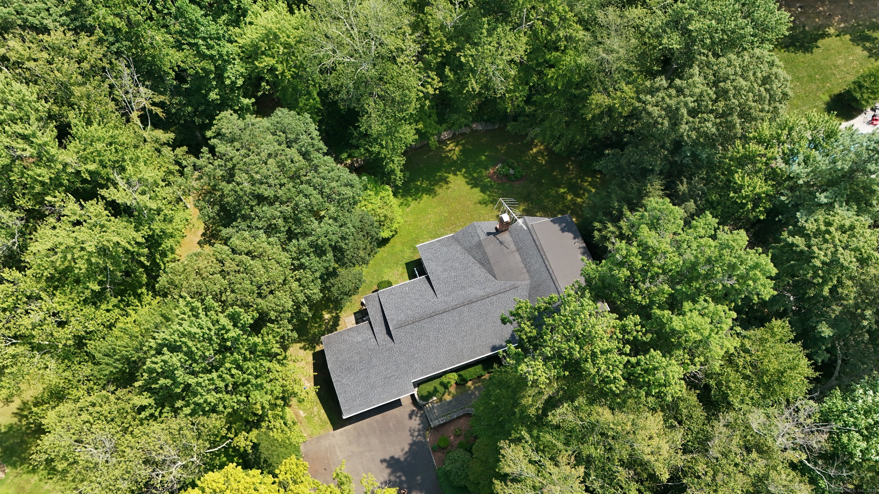 20 Winding Brook Lane