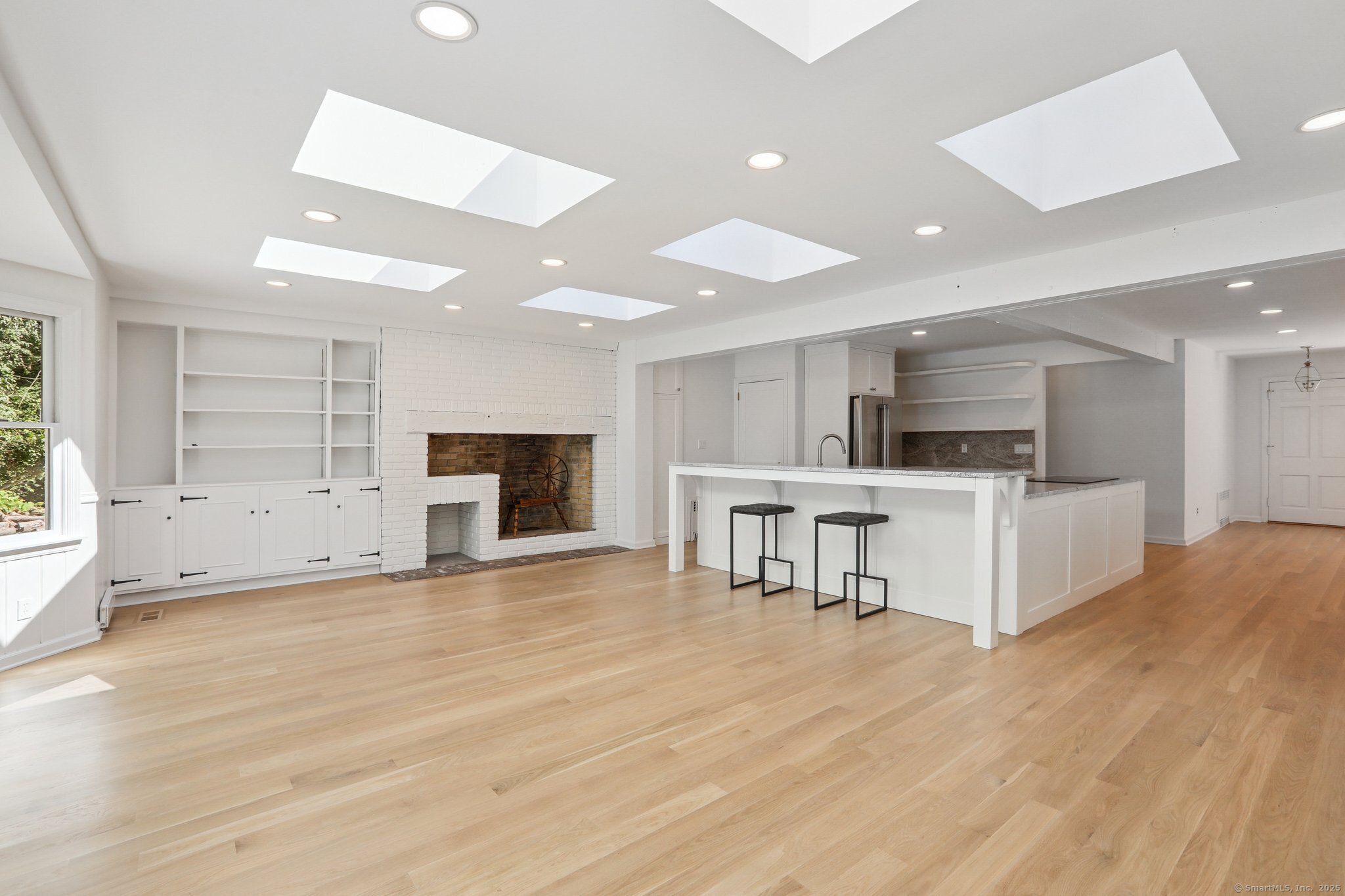 8 Fairview Lane