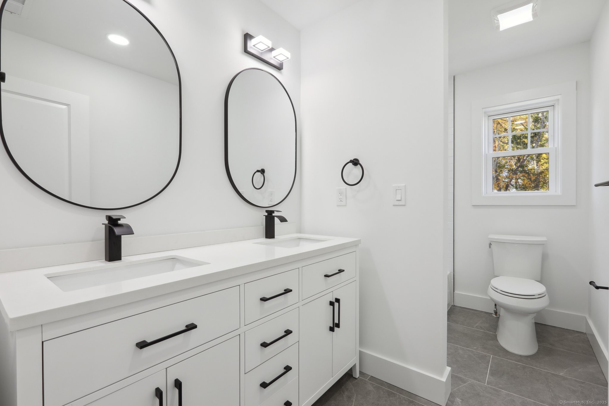 19A Apache Drive