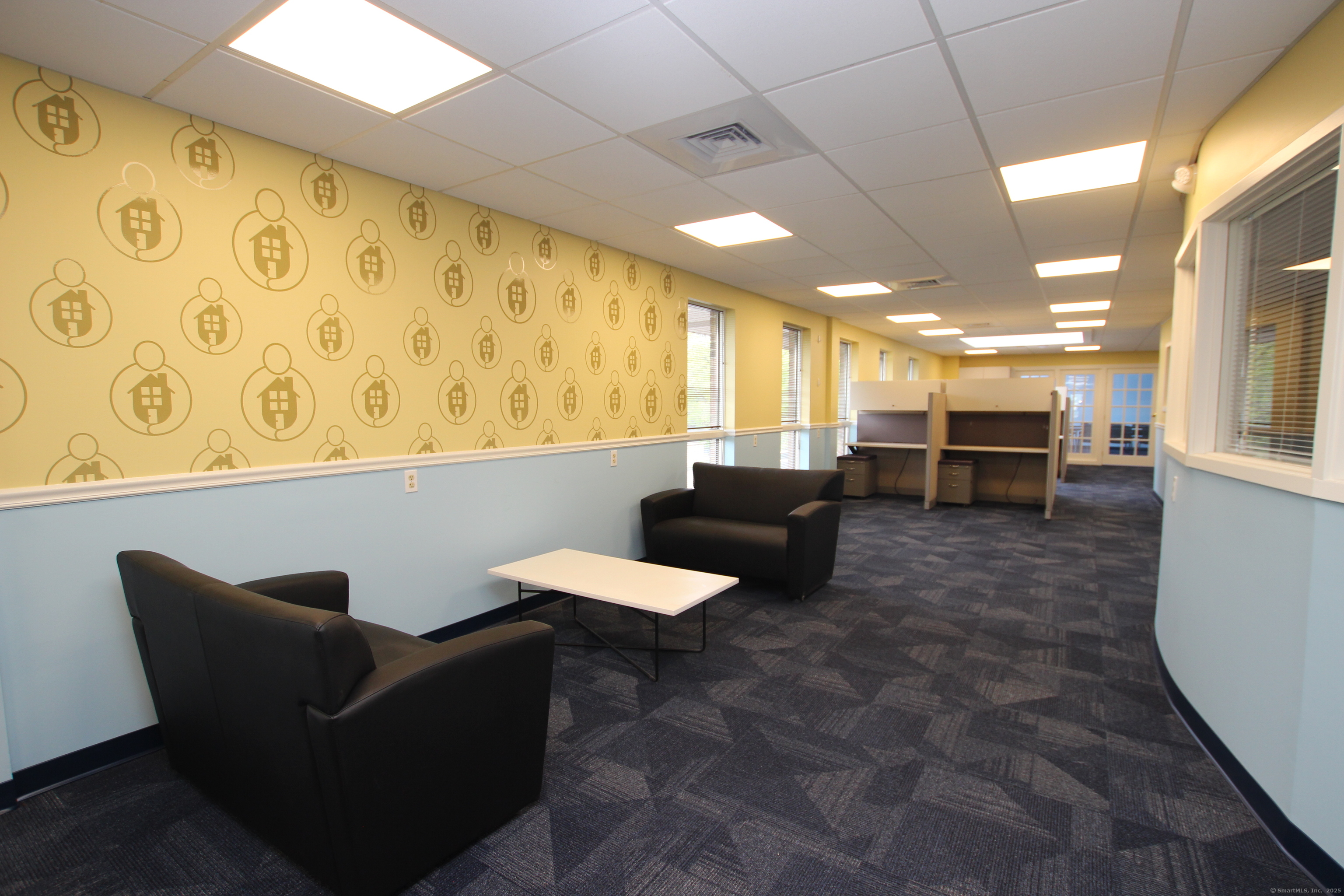 60 Westwood Avenue 46