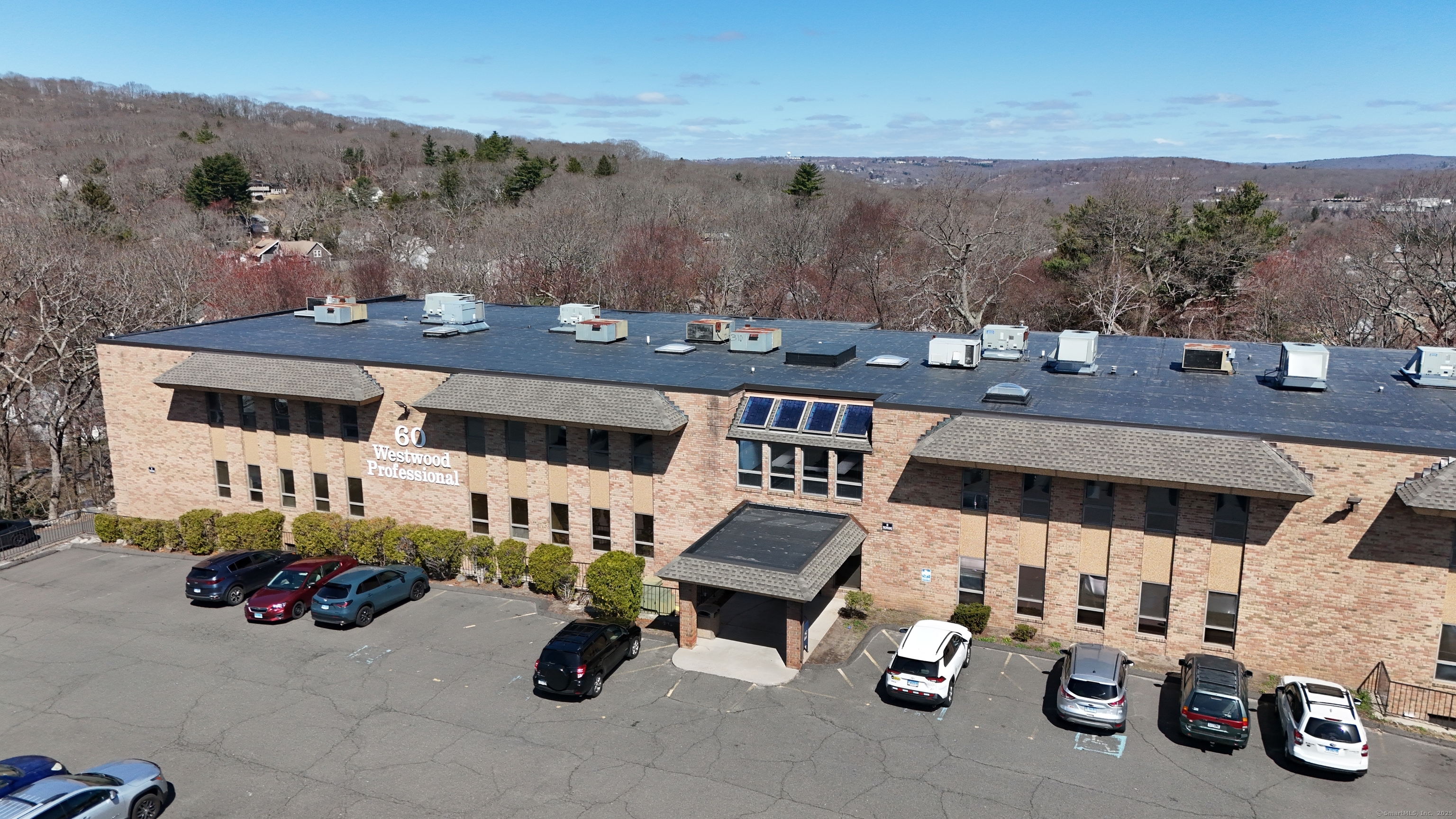 60 Westwood Avenue 43