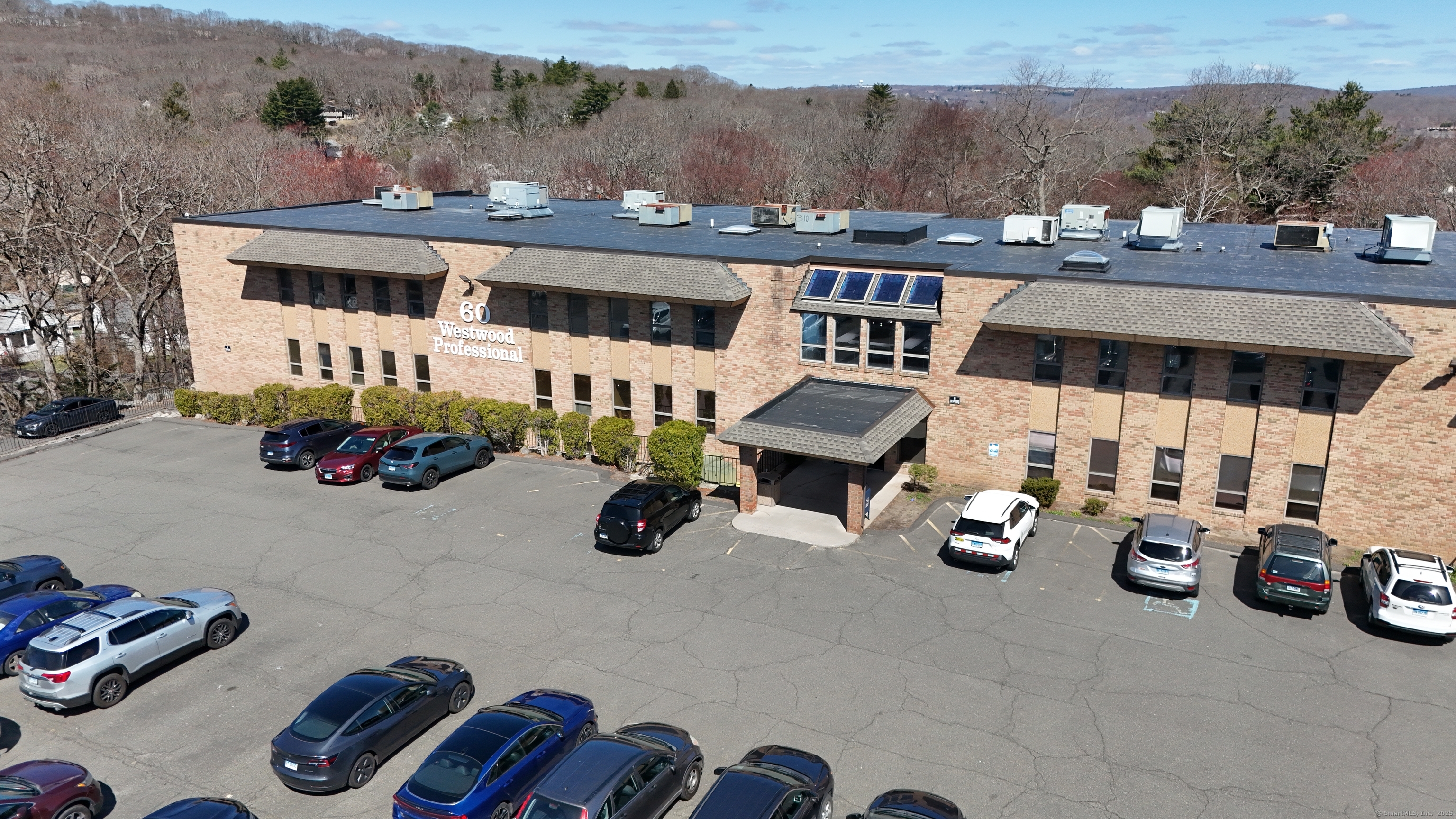 60 Westwood Avenue 43