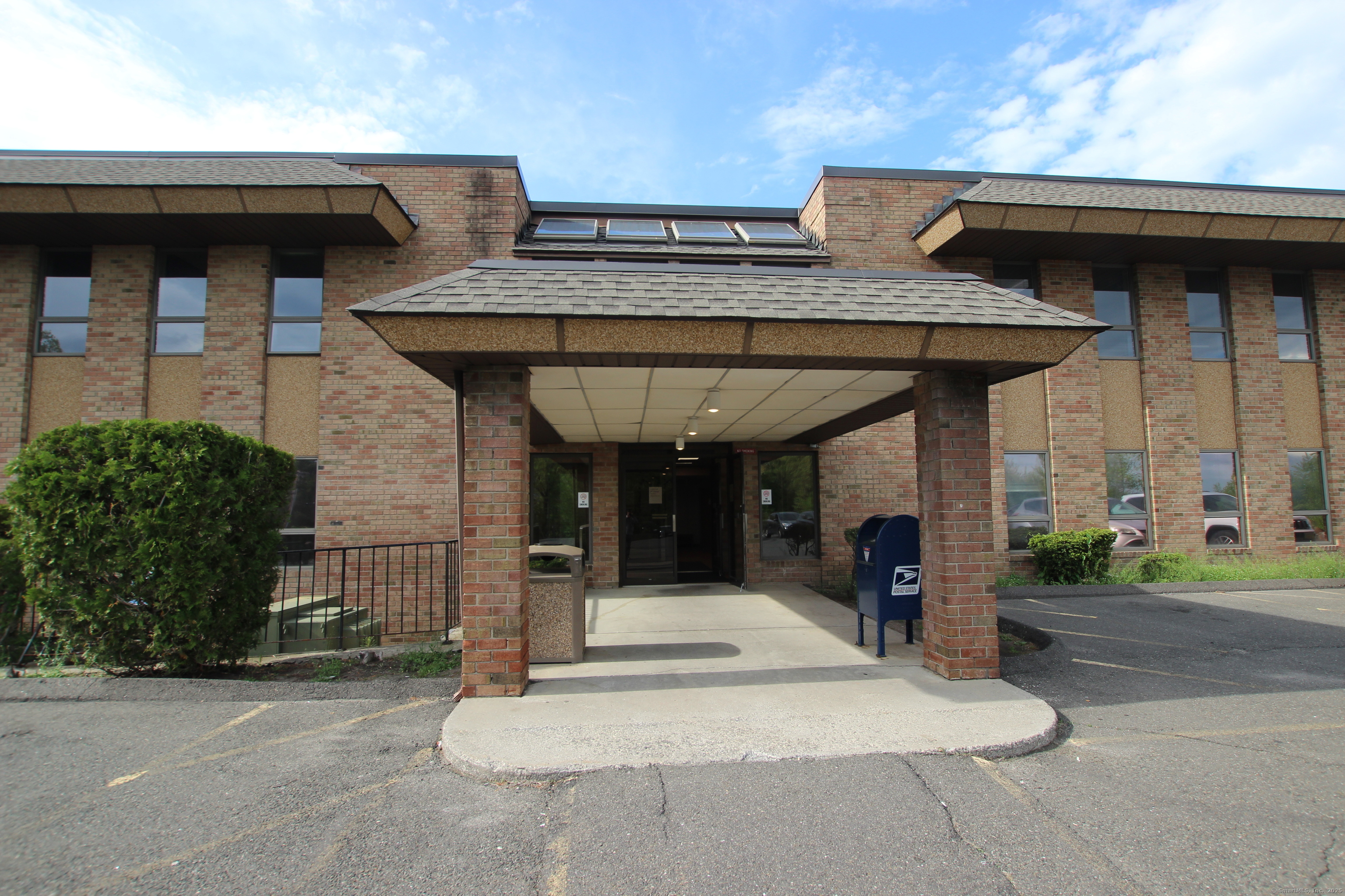 60 Westwood Avenue 43 A