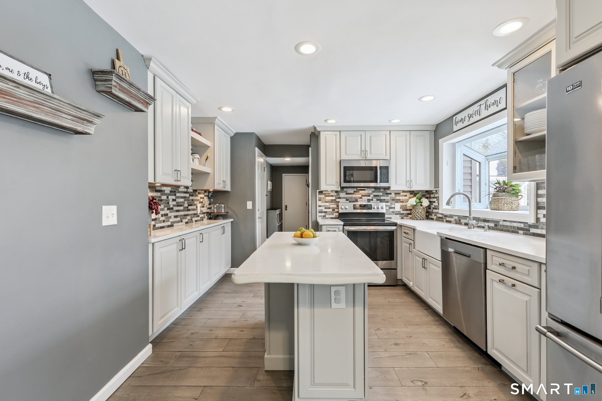 187 Middle River Road