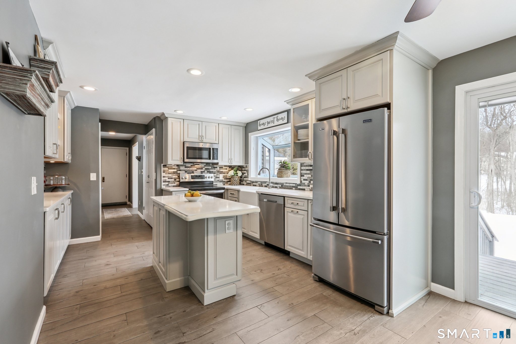 187 Middle River Road