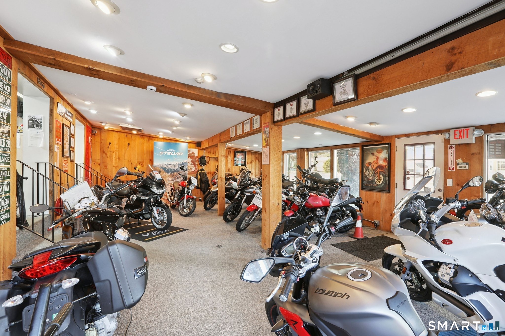 44 Grassy Plain Street