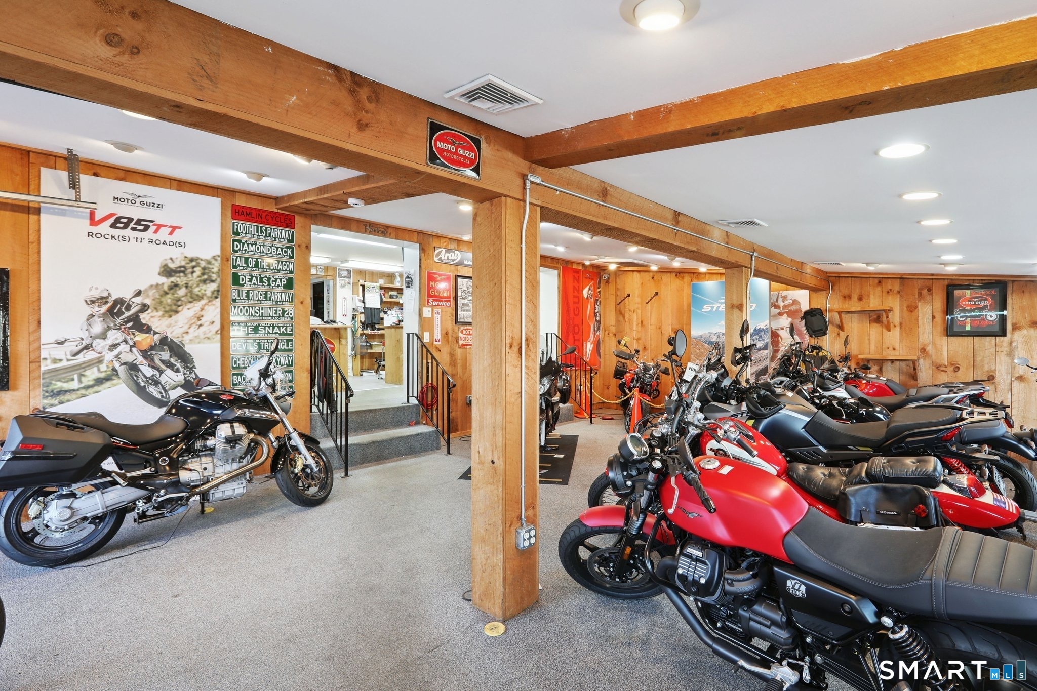 44 Grassy Plain Street