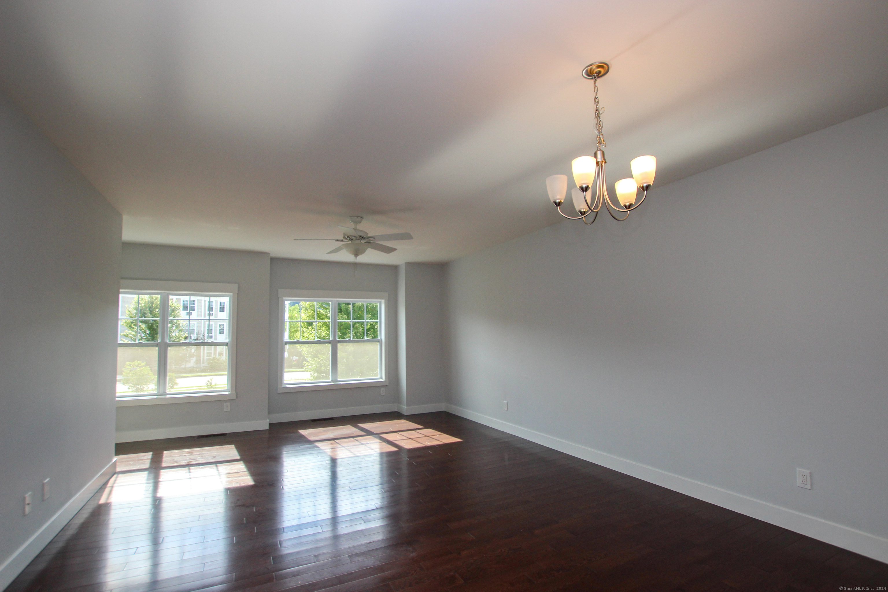 5 Laurel Hill Court 5