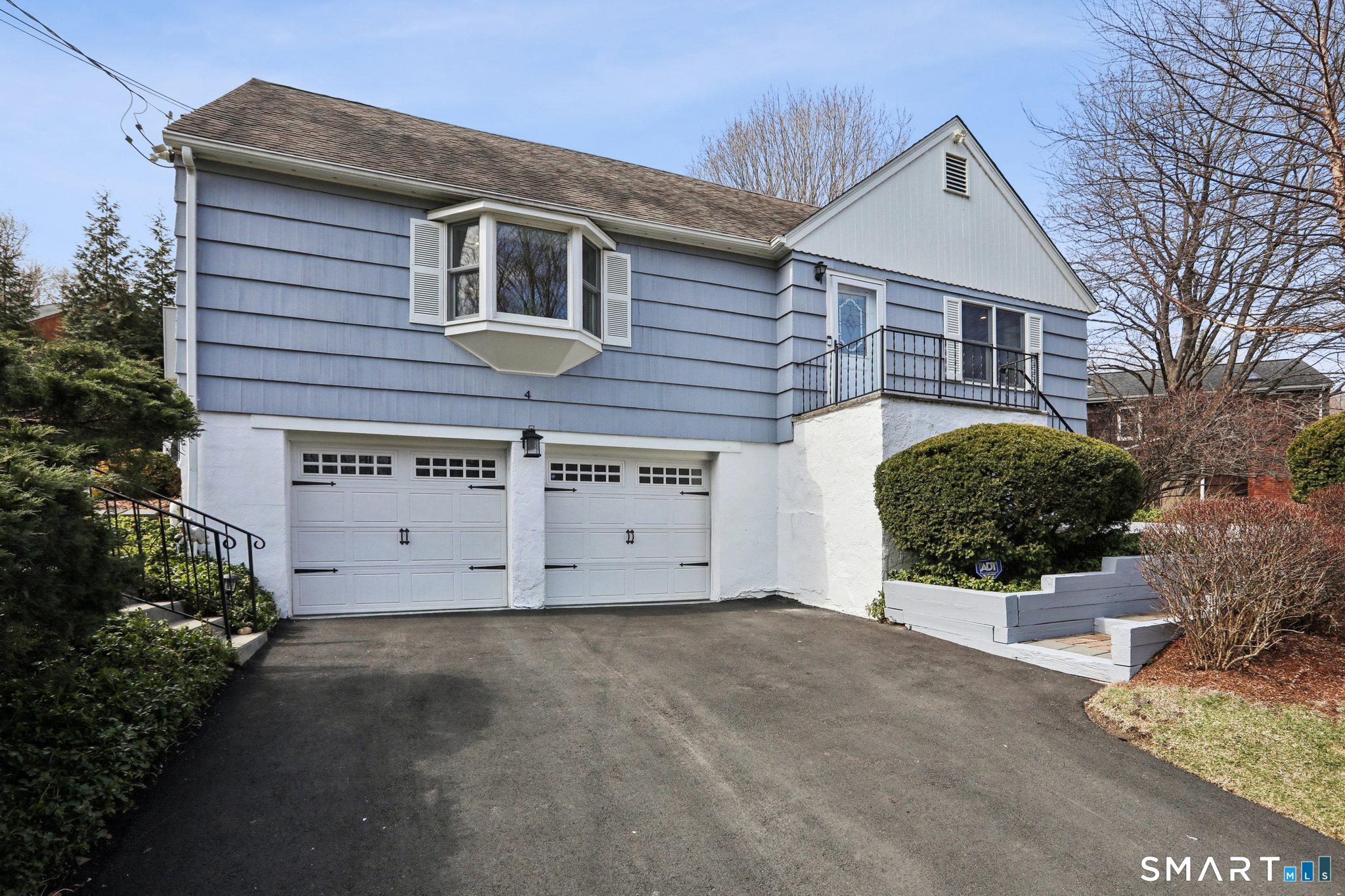 4 Candlewood Road