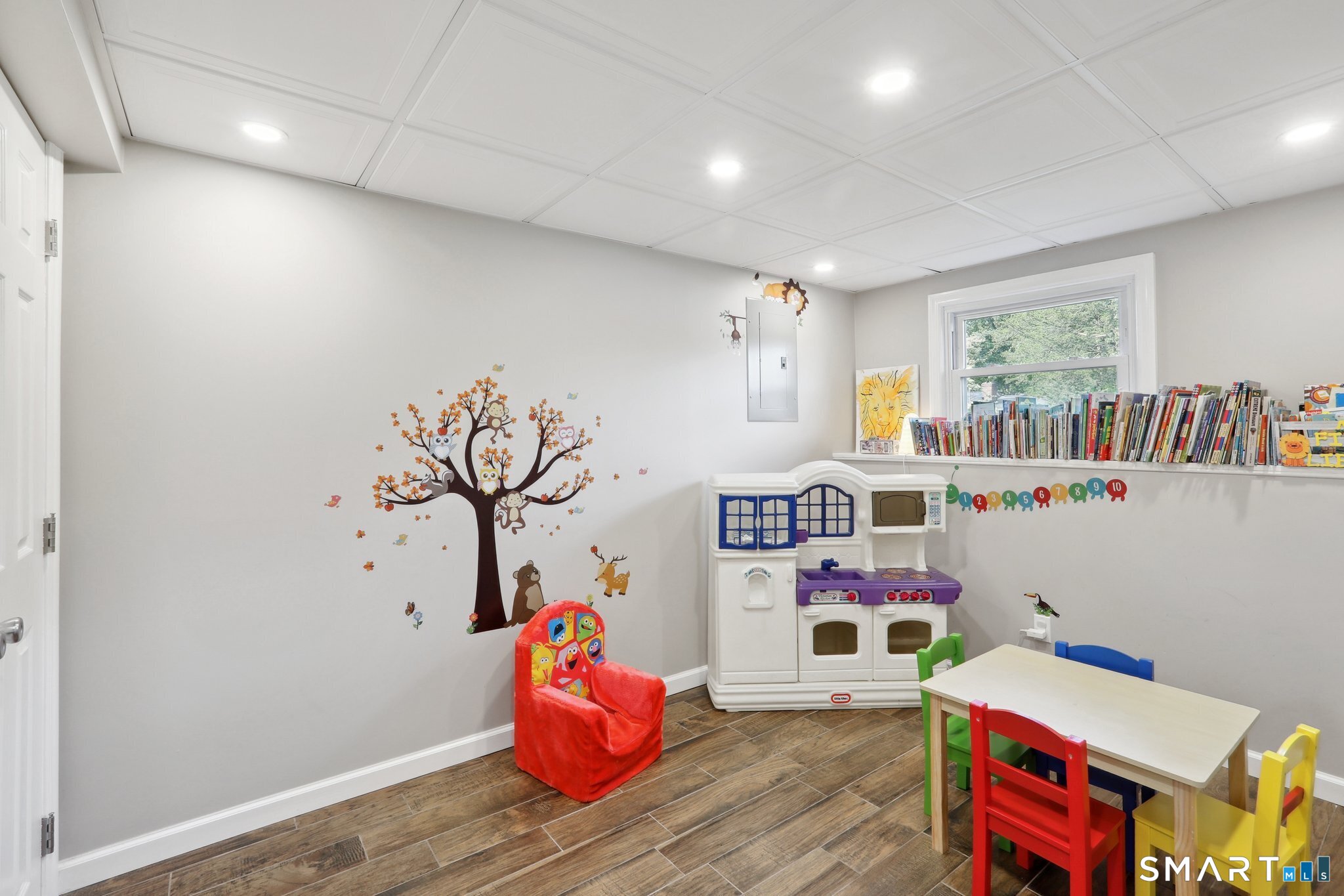 1 Parkwood Terrace Drive