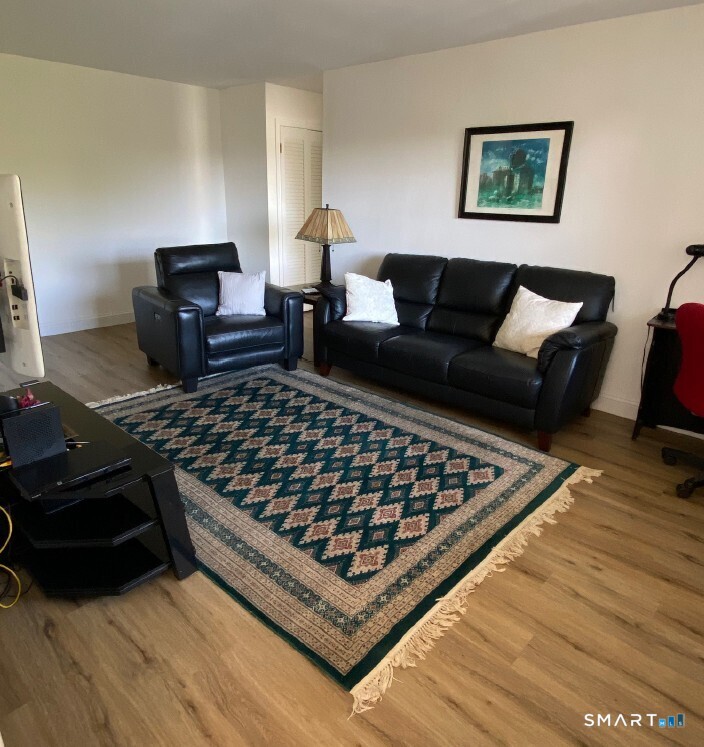 6 Canterbury Court 6