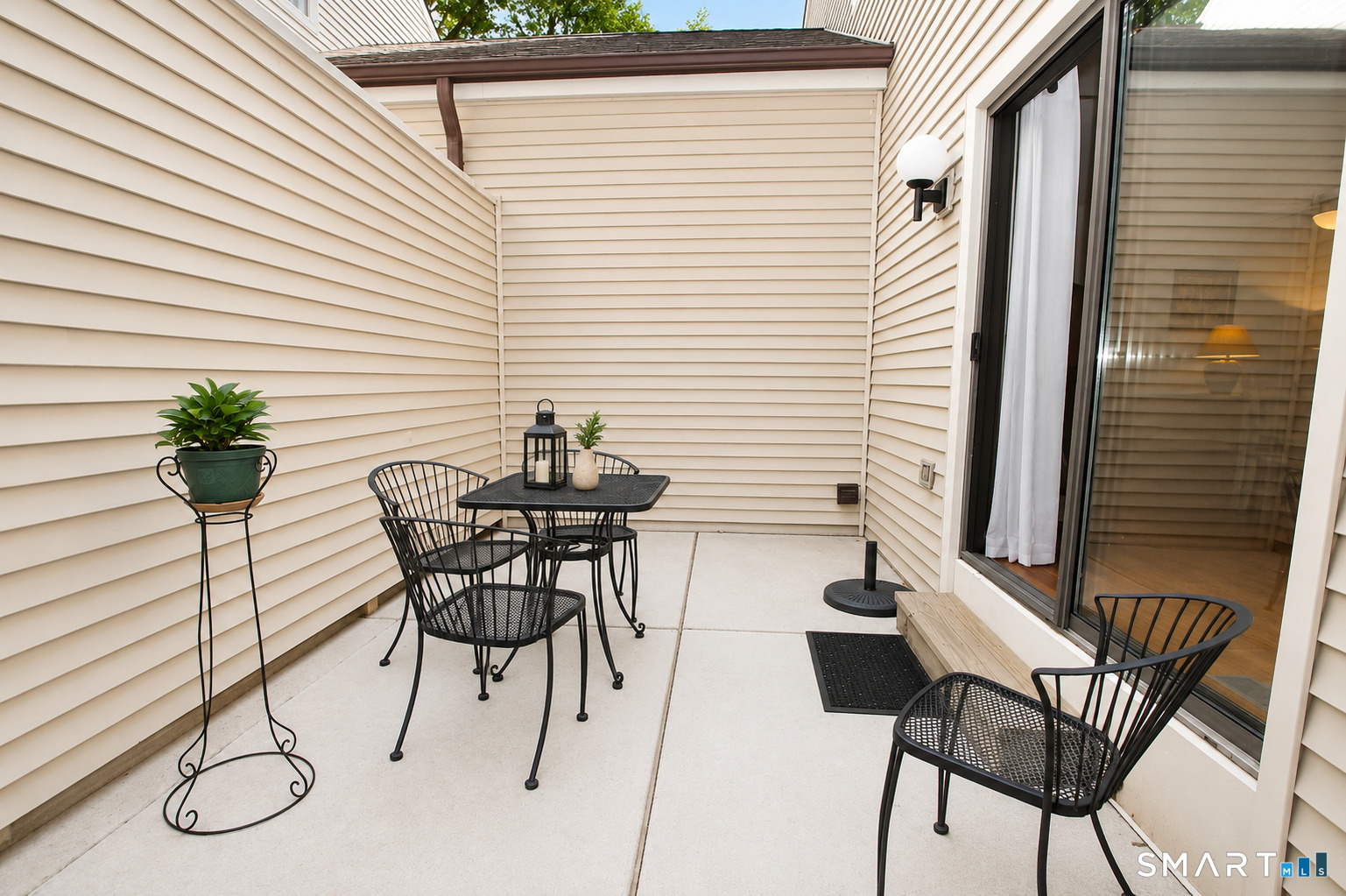 40 Huntington Court 40