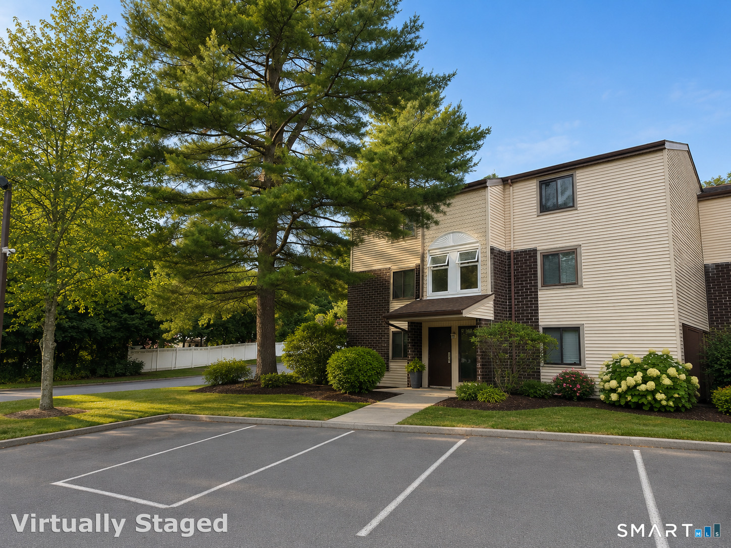 7 Padanaram Road H167