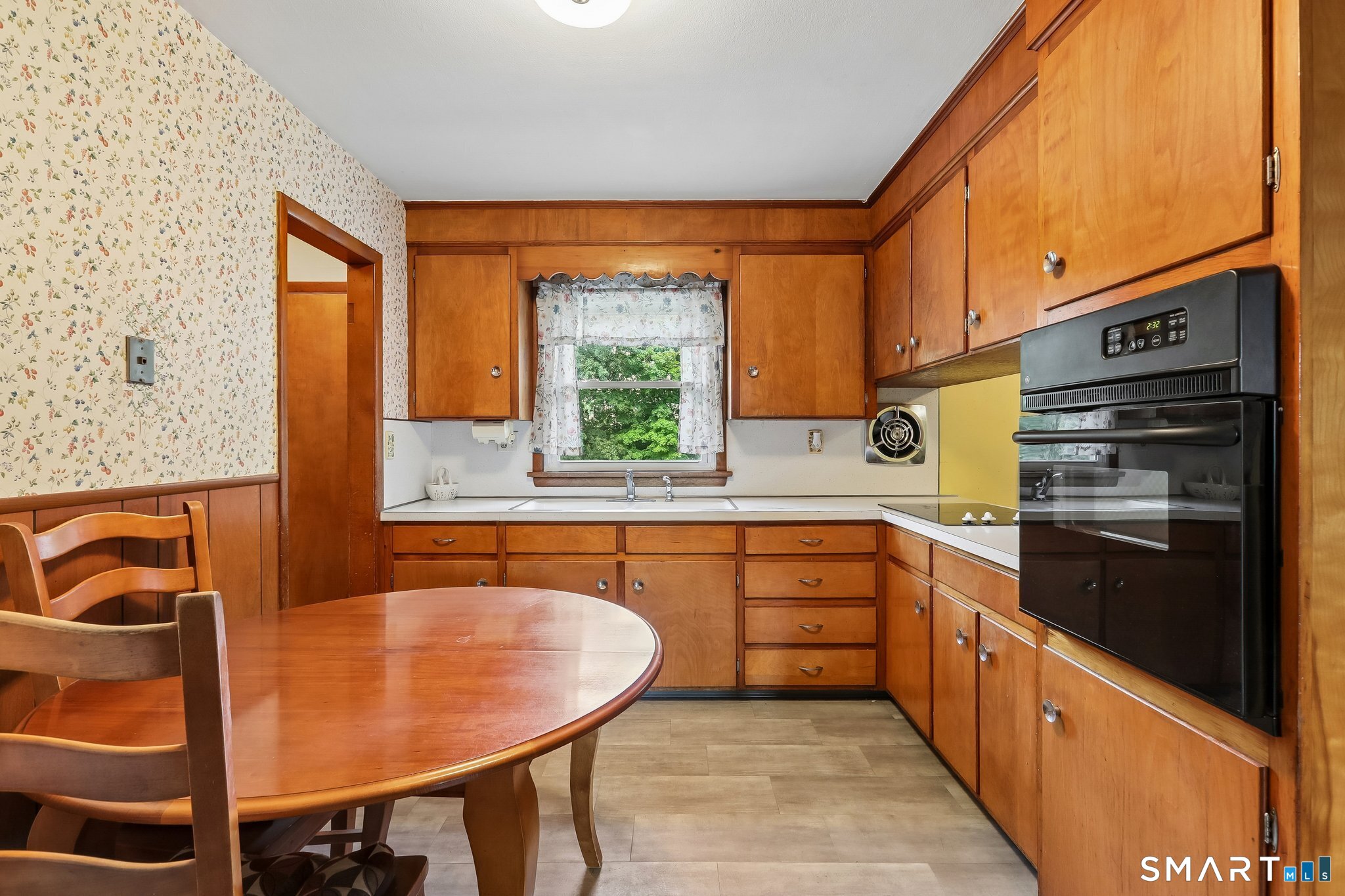 31 Jeanette Road