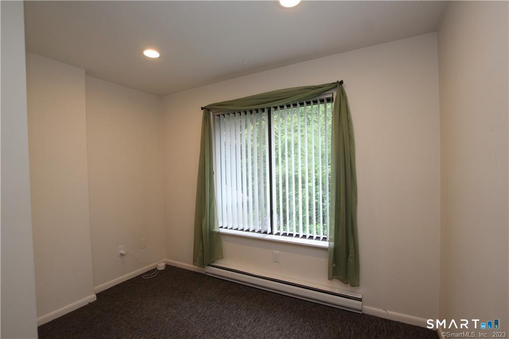 8 Cawdor Burn Road Unit: A