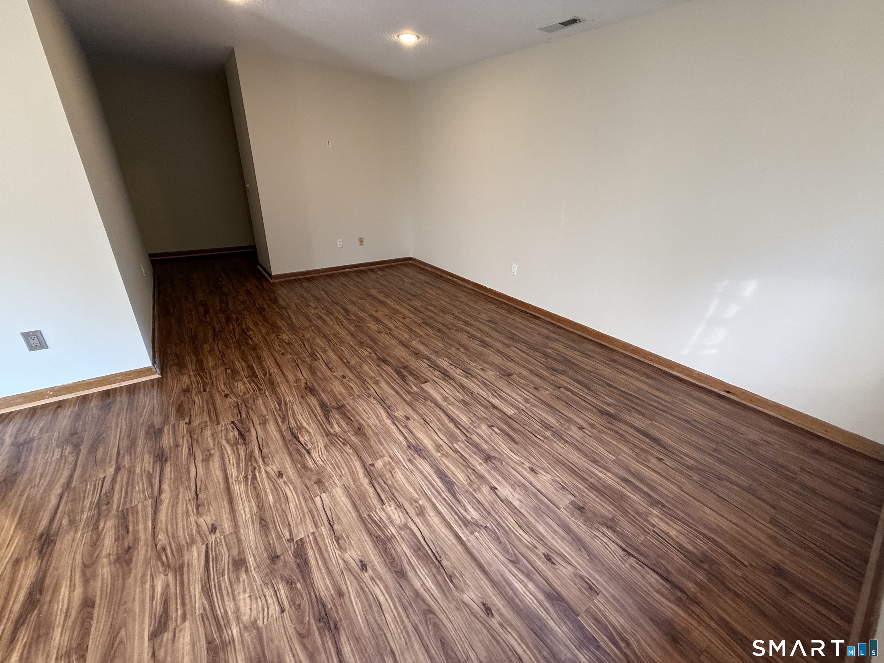 166 Old Brookfield Road Unit: 1 5