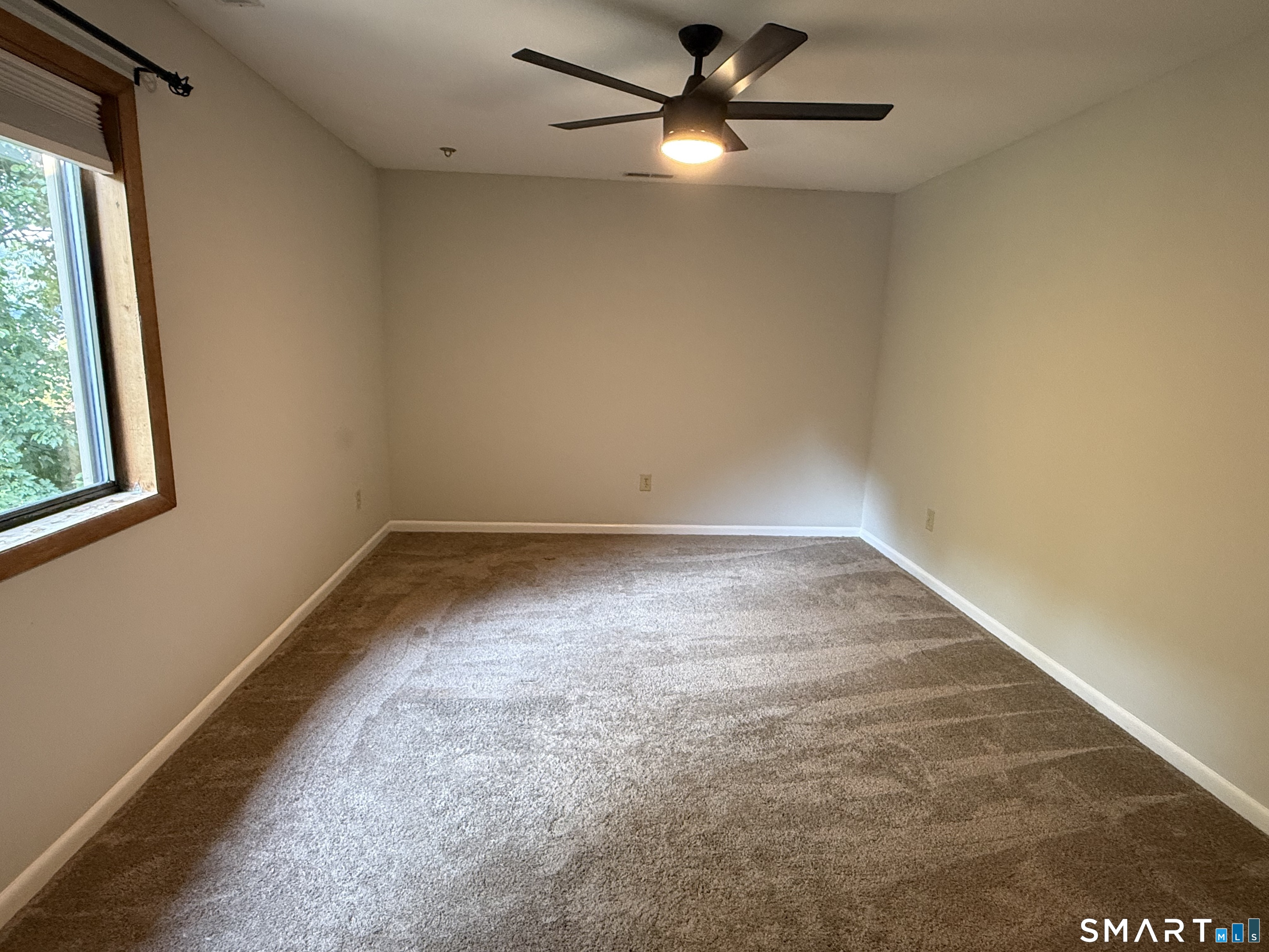166 Old Brookfield Road Unit: 1 5