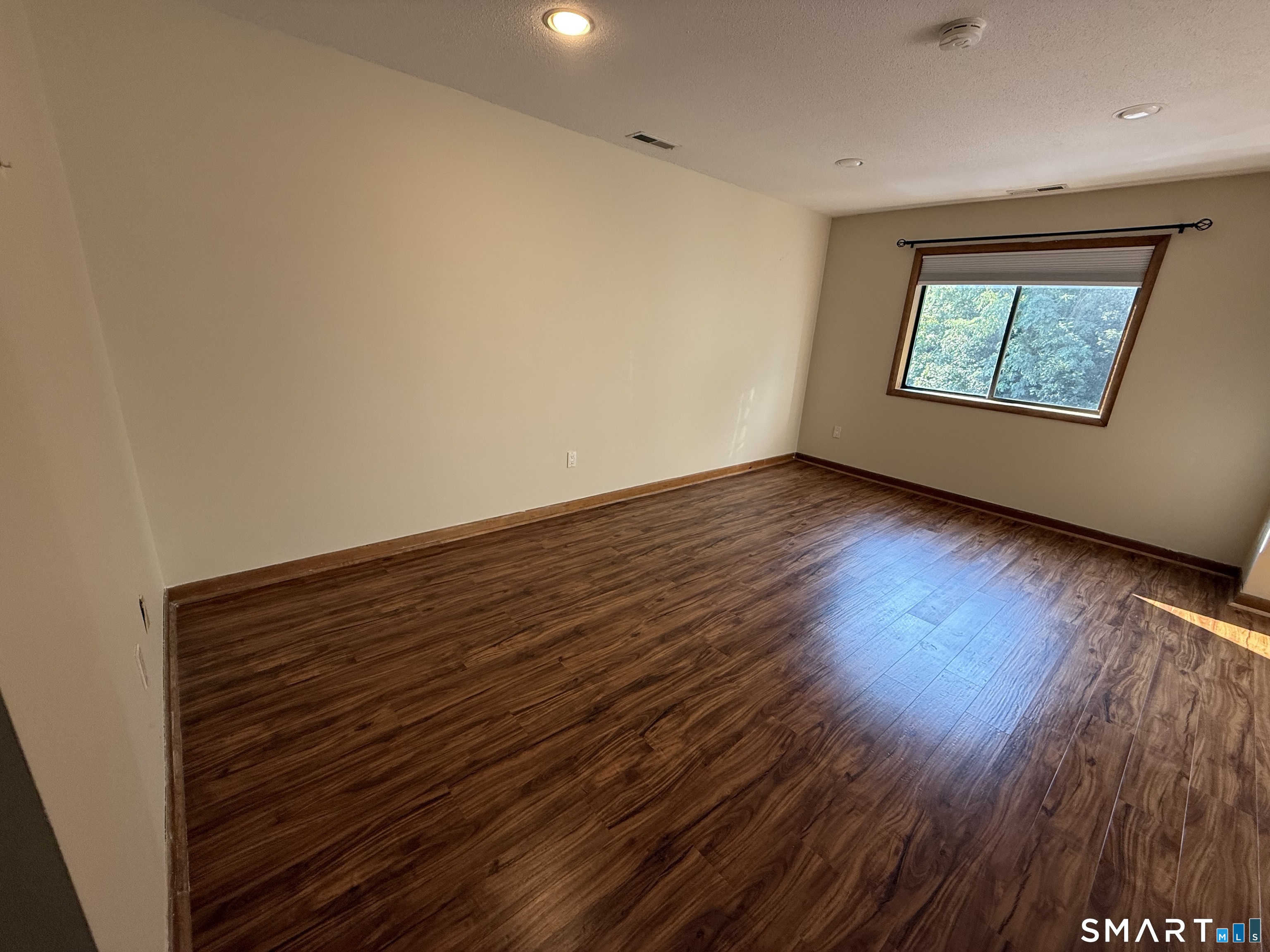 166 Old Brookfield Road Unit: 1 5