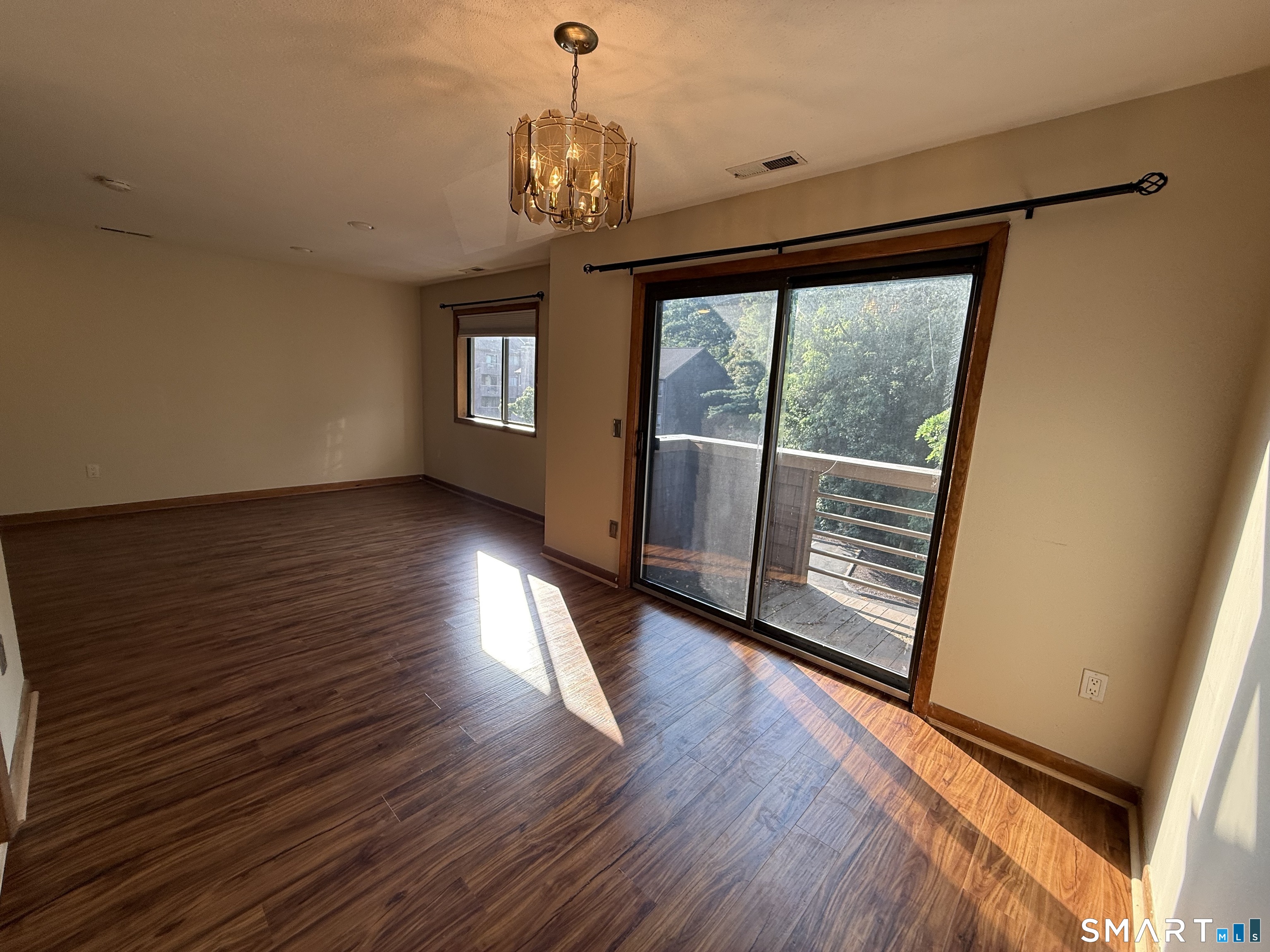 166 Old Brookfield Road Unit: 1 5