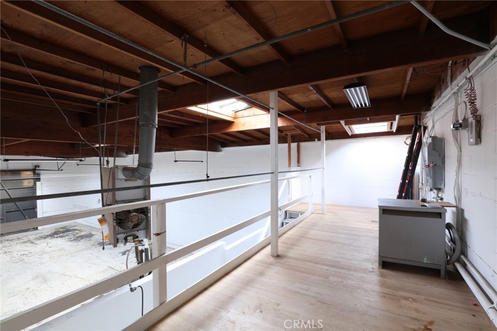 2320 Abbot Kinney Boulevard