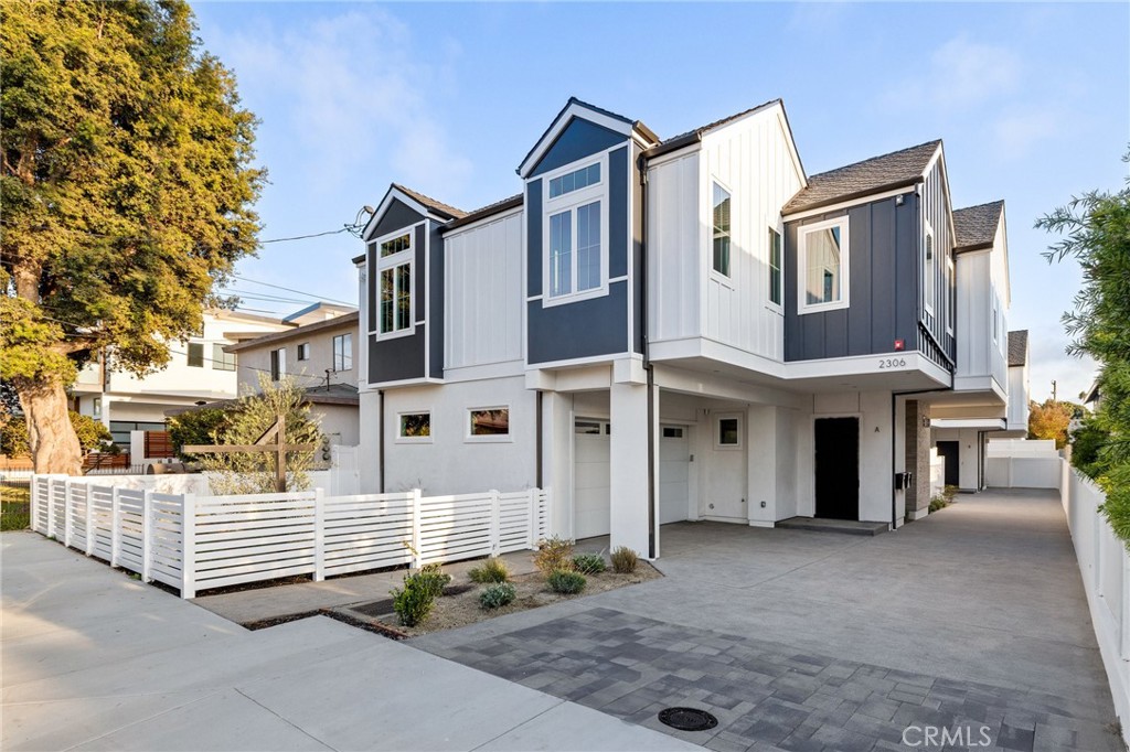 2306 Clark Lane A