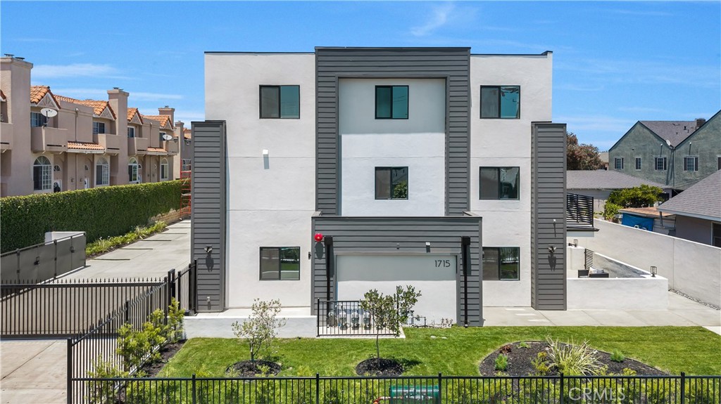 1715 W 149th Street A