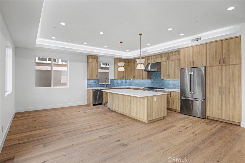 2205 Marshalfield B