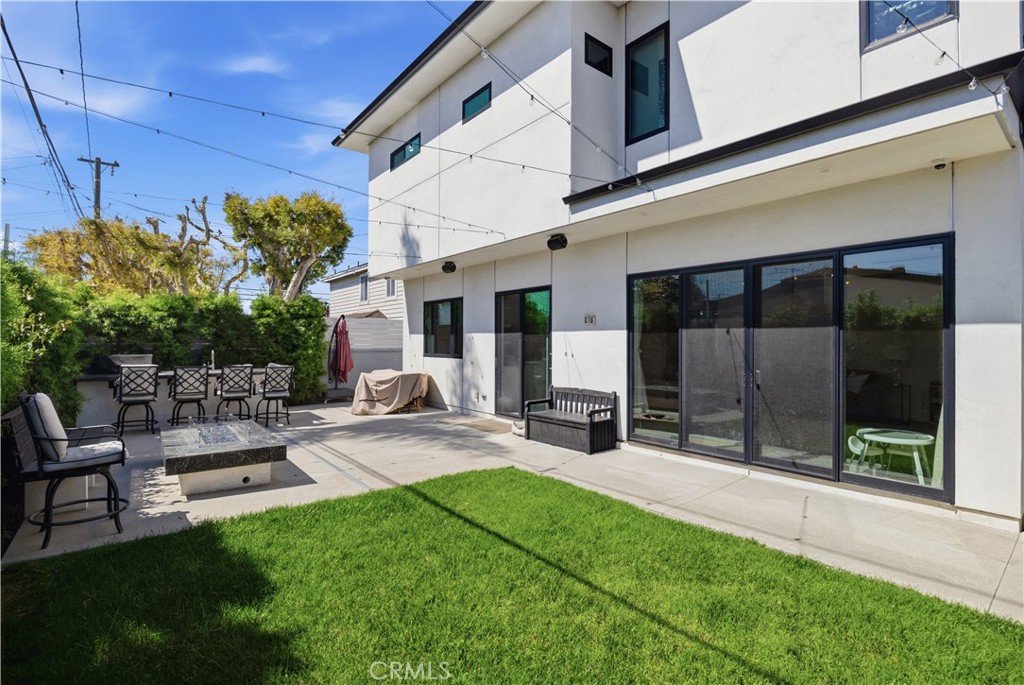 2504 Fisk Lane