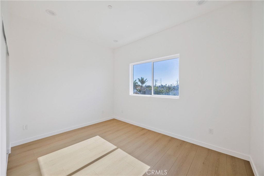 10905 Dalerose B