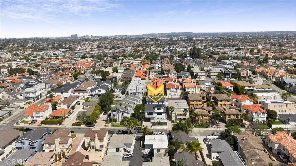 2111 Clark A
