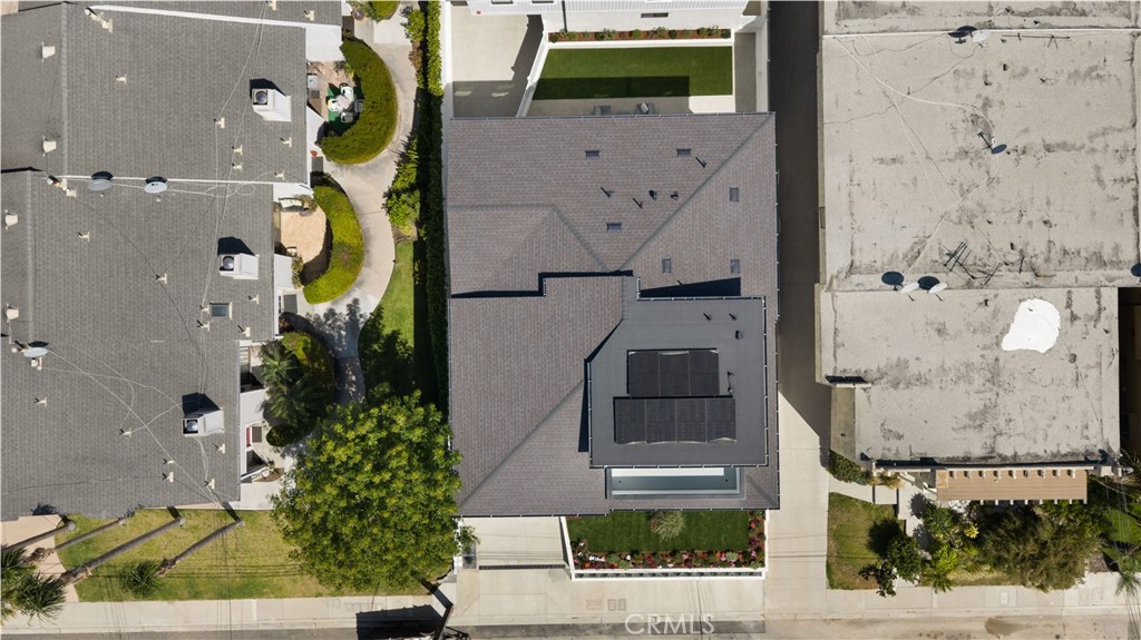 2111 Clark A