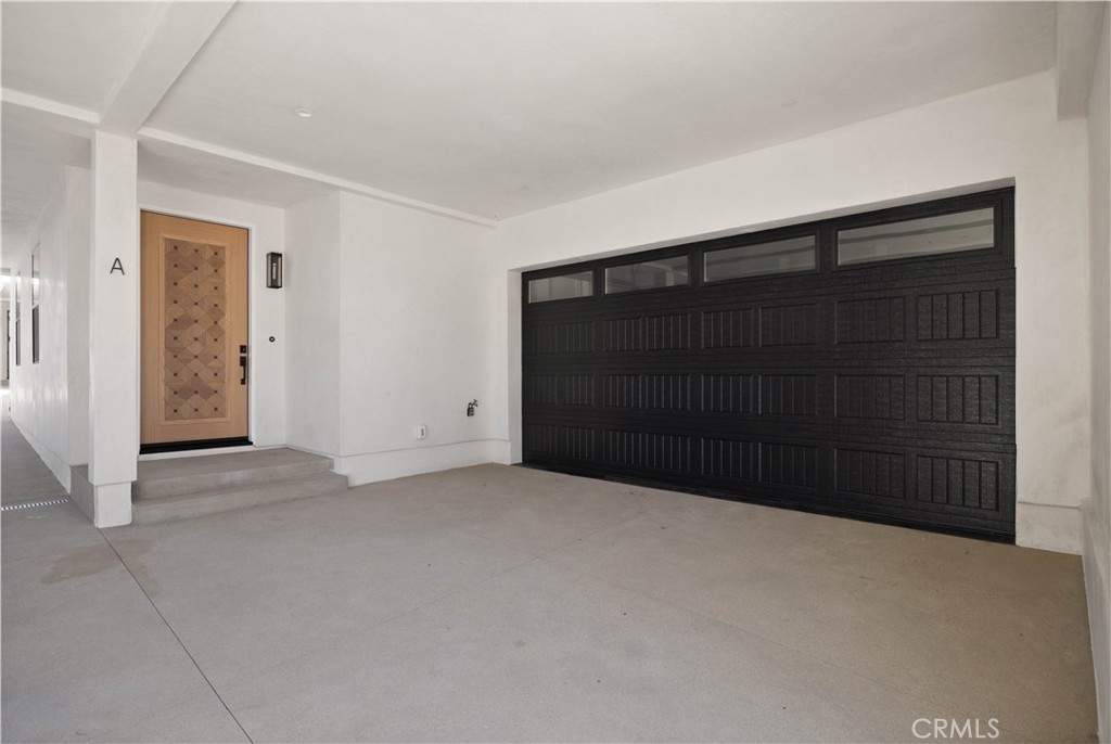 2111 Clark A