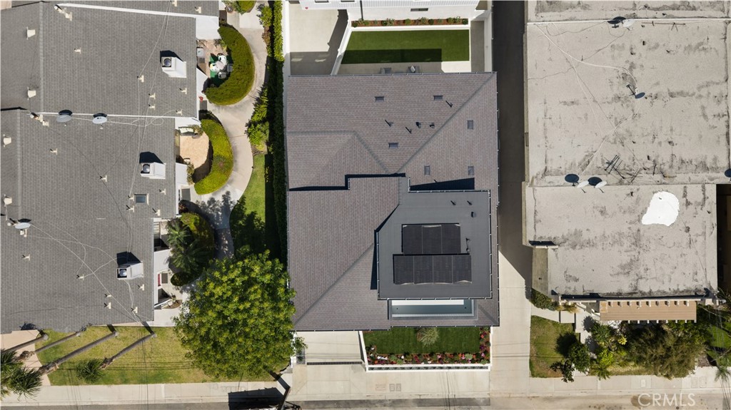 2111 Clark A