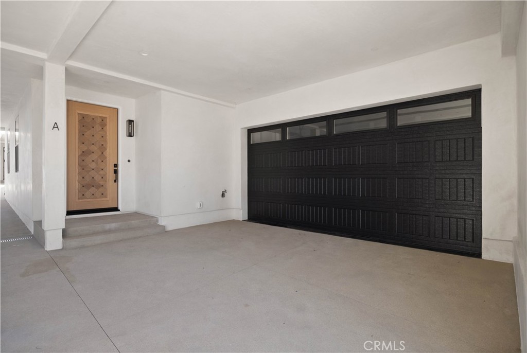 2111 Clark A