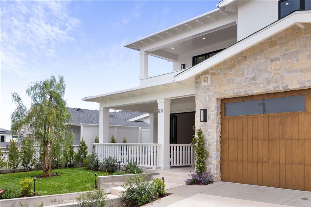 1212 Magnolia Avenue